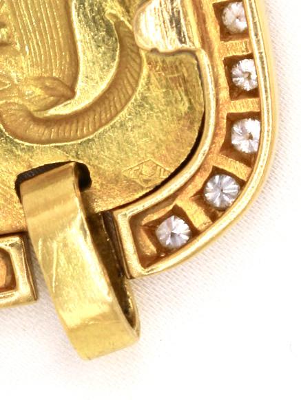 GEORGES LENFANT Pendentif Dieu Egyptien or jaune diamants