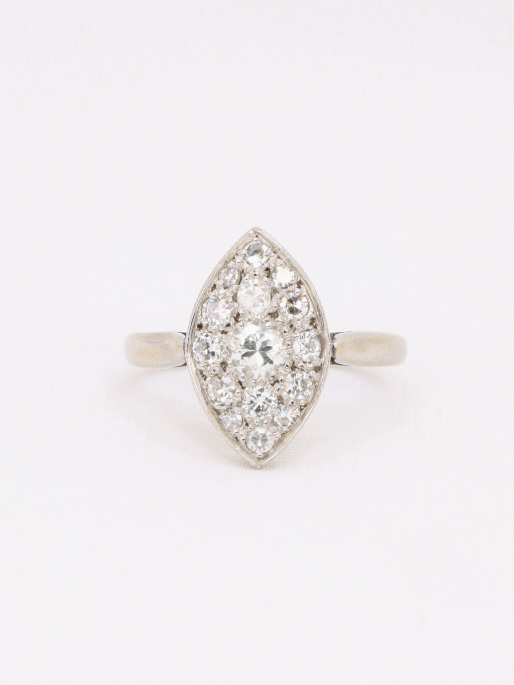 Bague vintage marquise or blanc diamants 1 ct