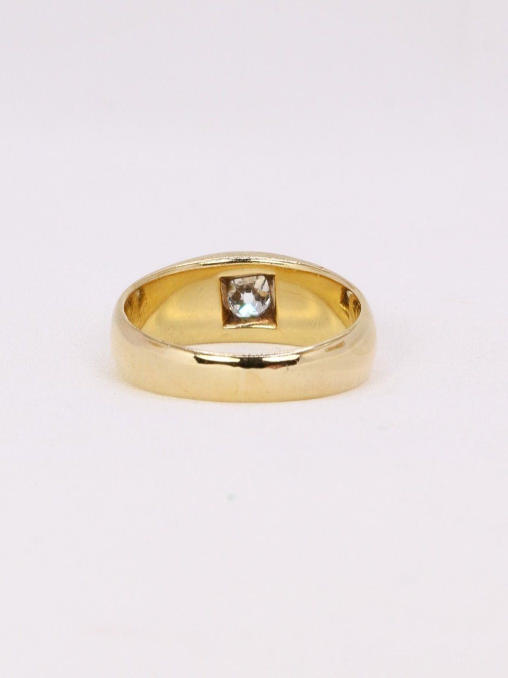 Bague jonc vintage or jaune diamant coussin