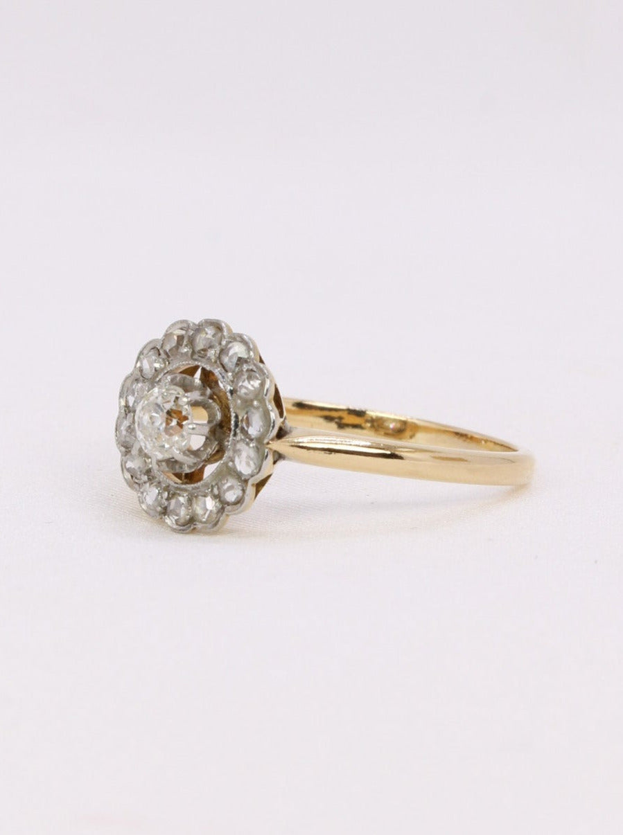 Bague marguerite ancienne diamants 0,30 carats