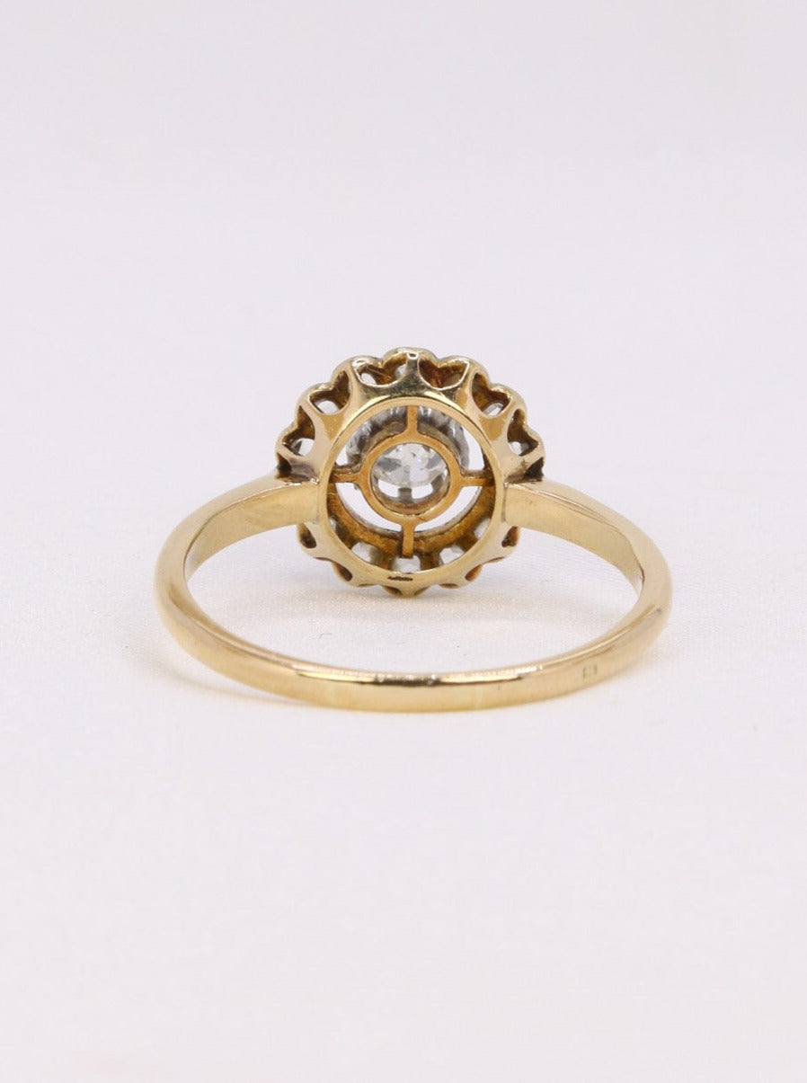 Bague marguerite ancienne diamants 0,30 carats