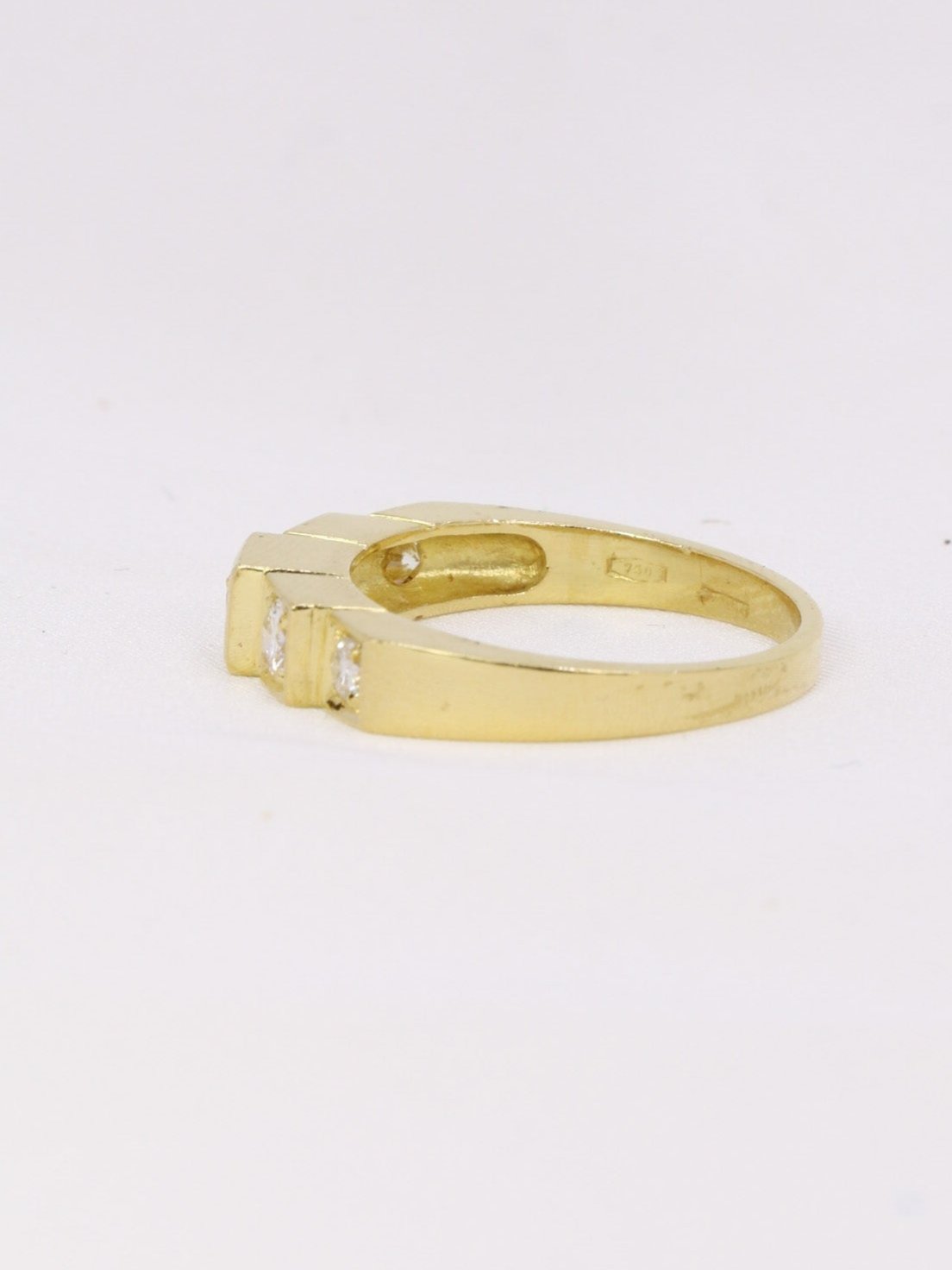 Bague vintage gradins or jaune diamants