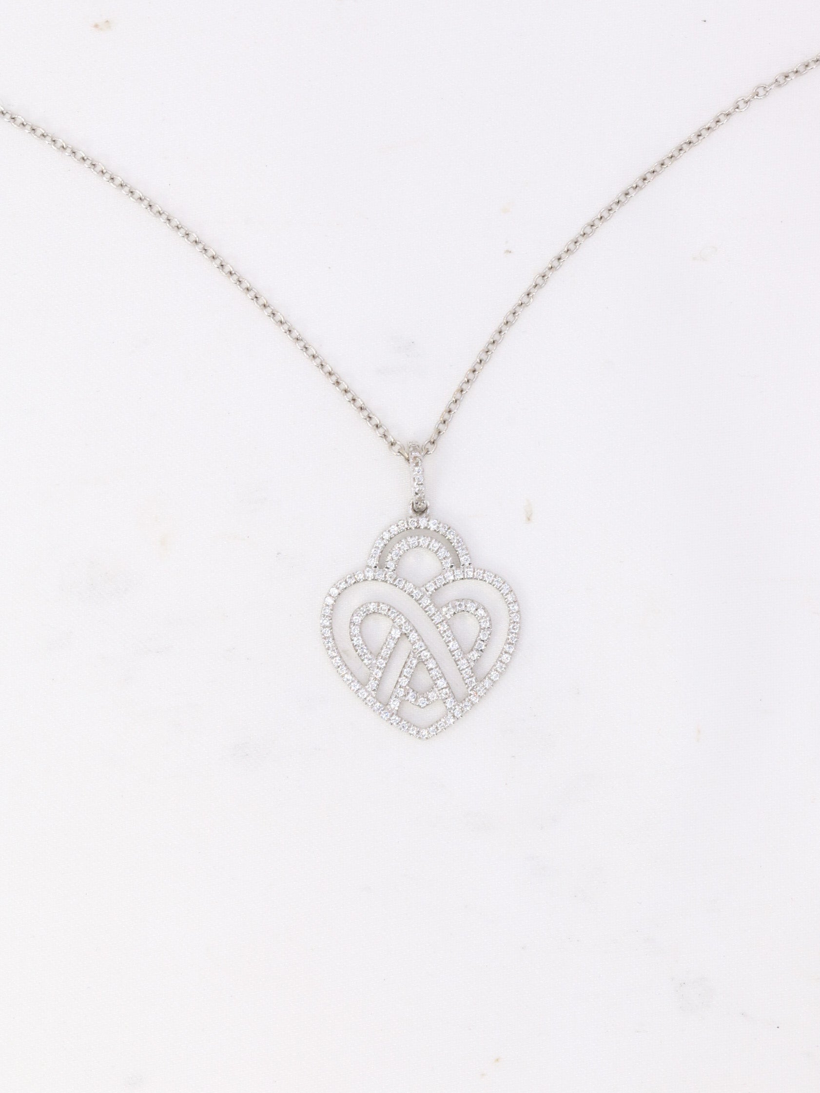 Collier chaîne Poiray coeur or blanc diamants