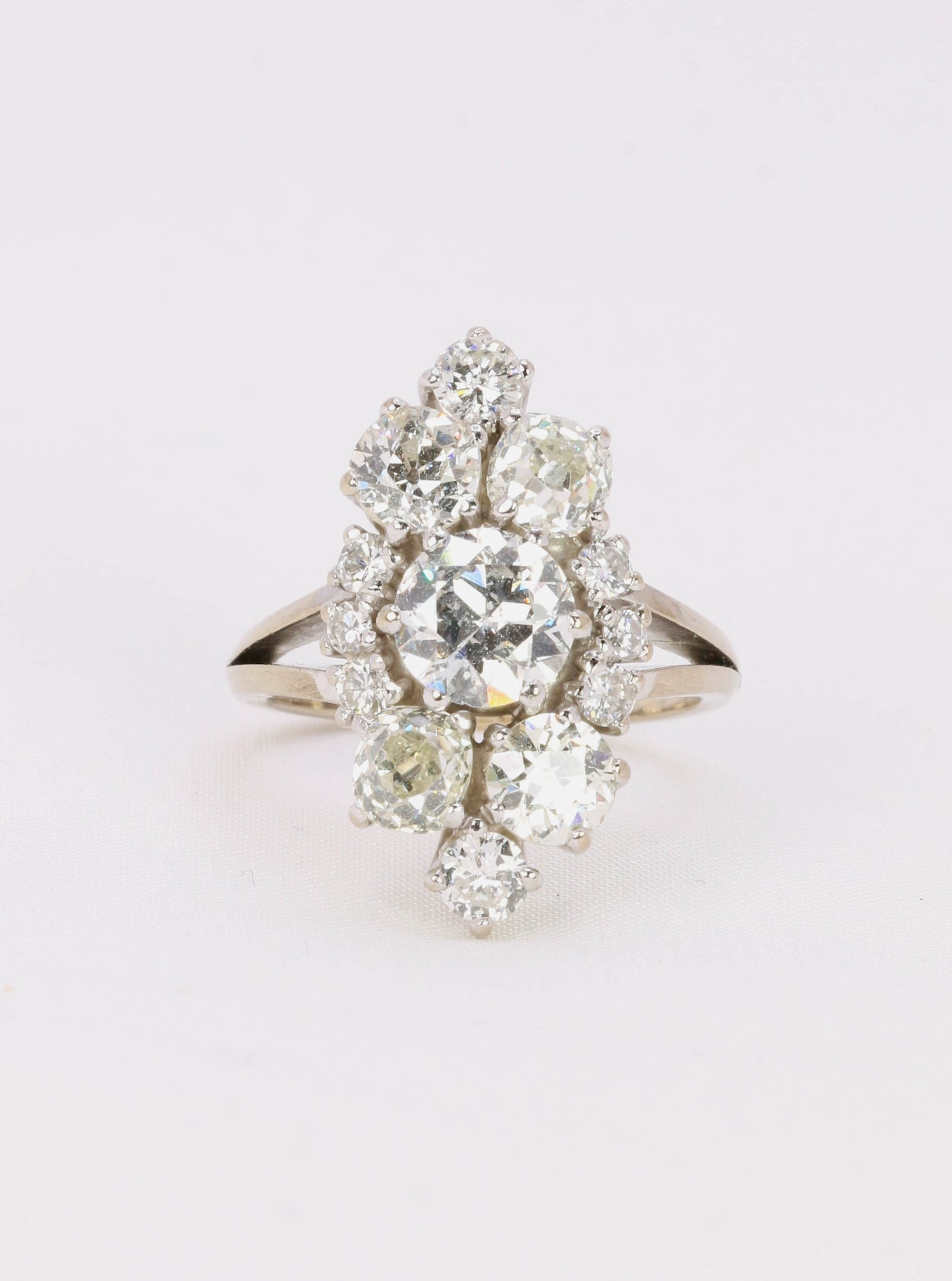 Bague marquise vintage diamants