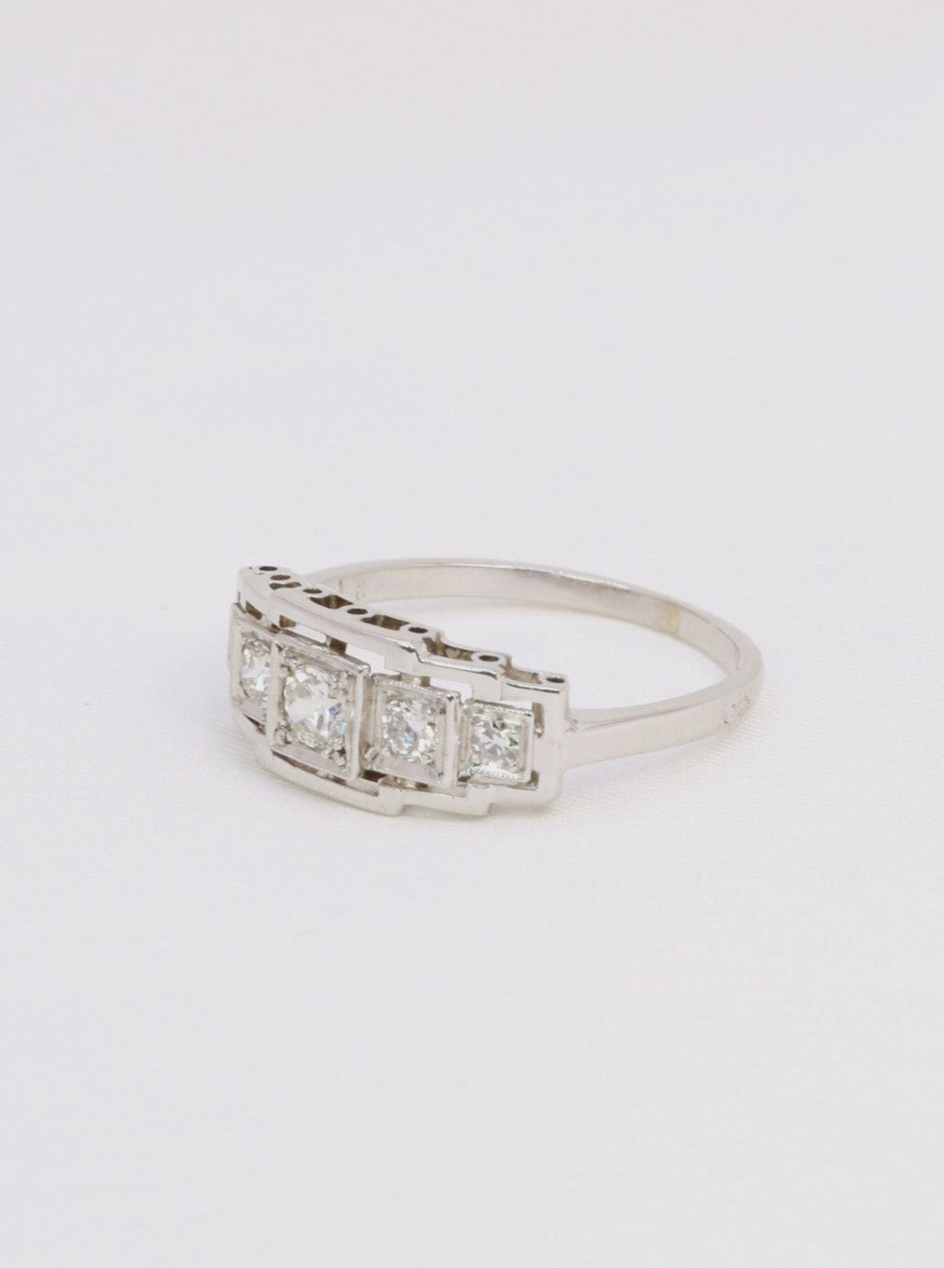 Bague jarretière Art Deco or platine diamants 0,3 ct