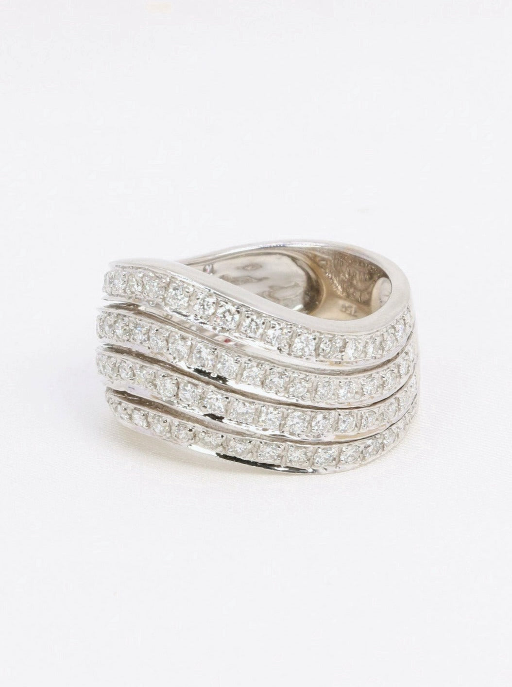 Bague vague vintage or blanc diamants 2,5ct