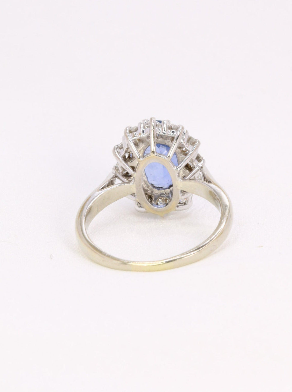 Bague marguerite vintage or blanc saphir ceylan 2,8 ct