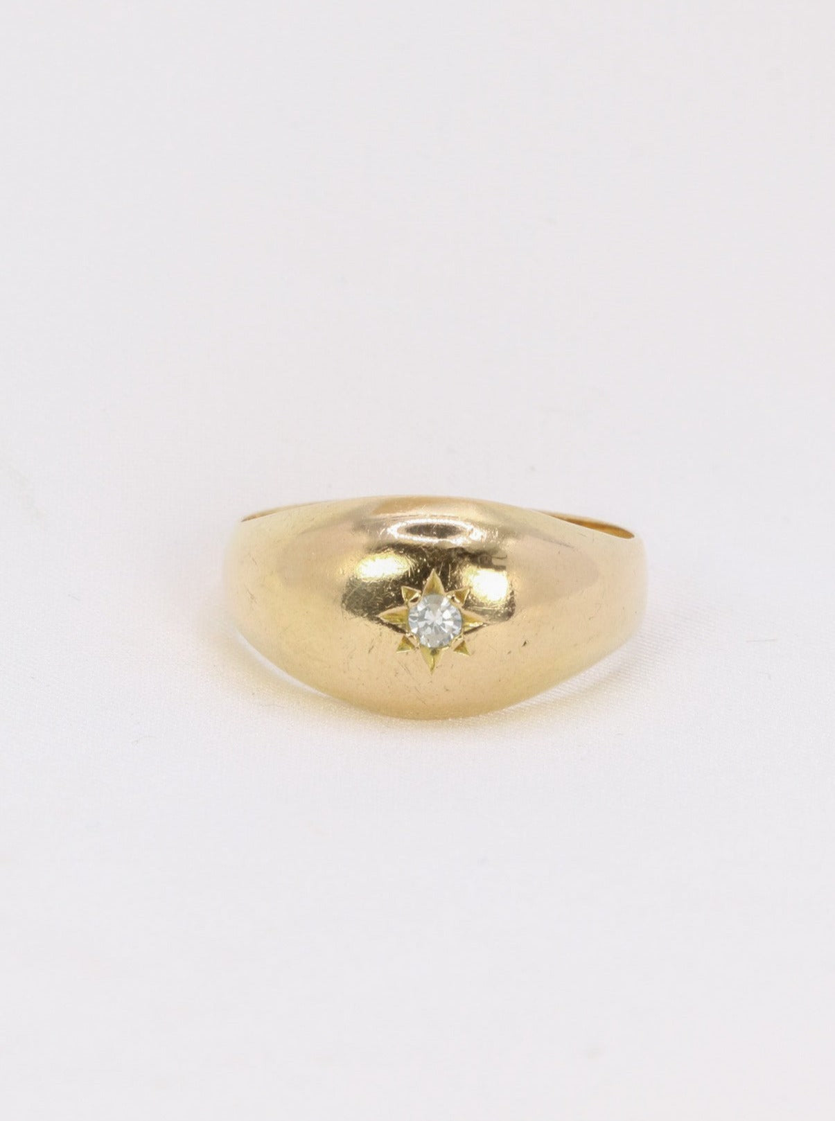 Vintage gold and diamond bangle ring 0.1 ct