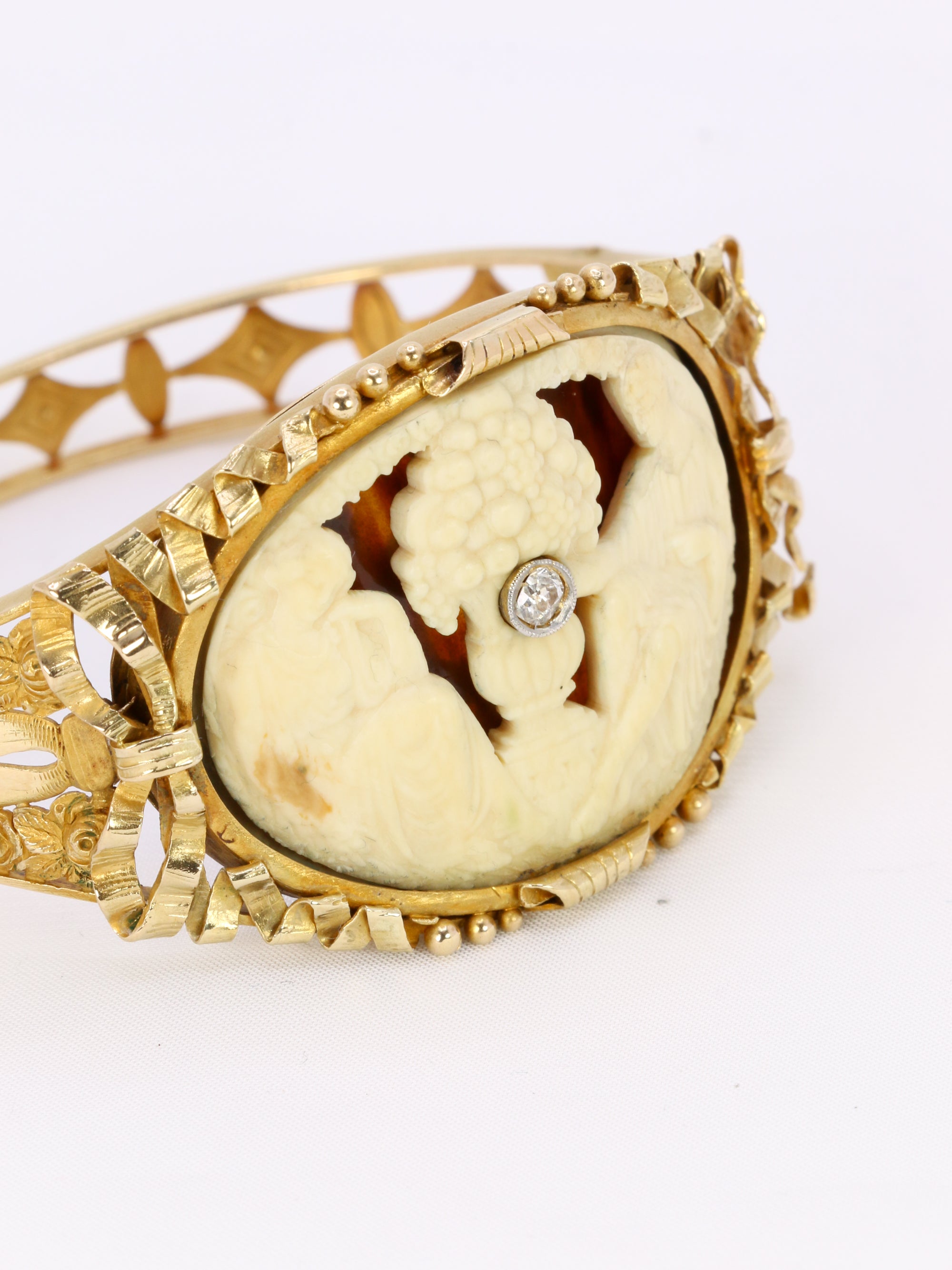 Bracelet Art nouveau camée sur ivoire