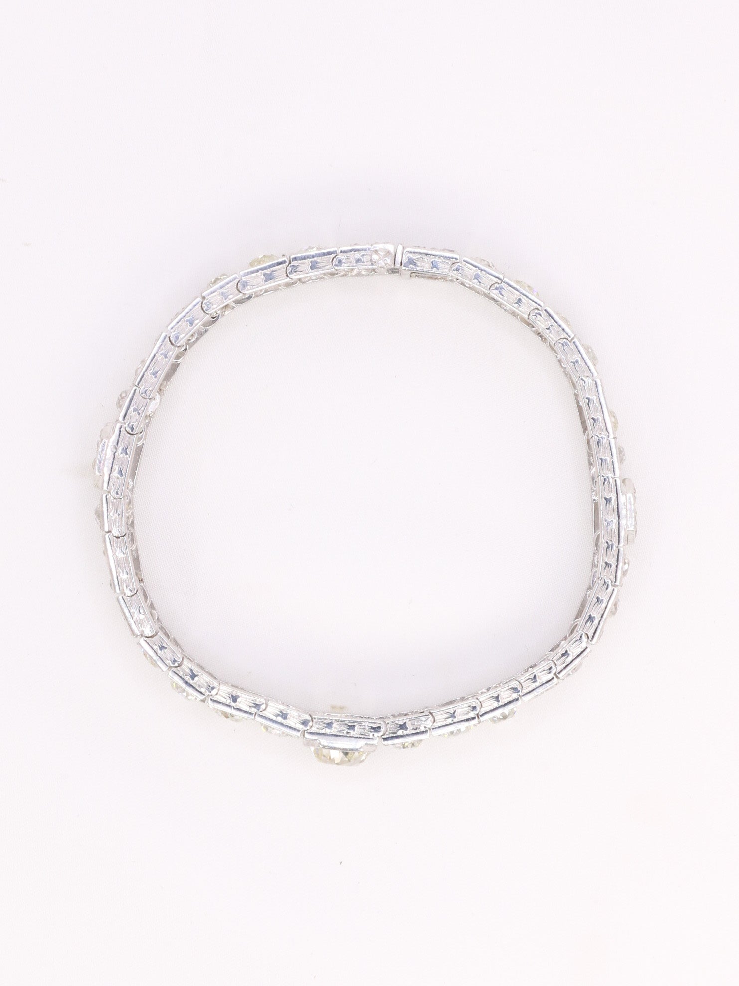 Bracelet Art-Déco or blanc platine diamants