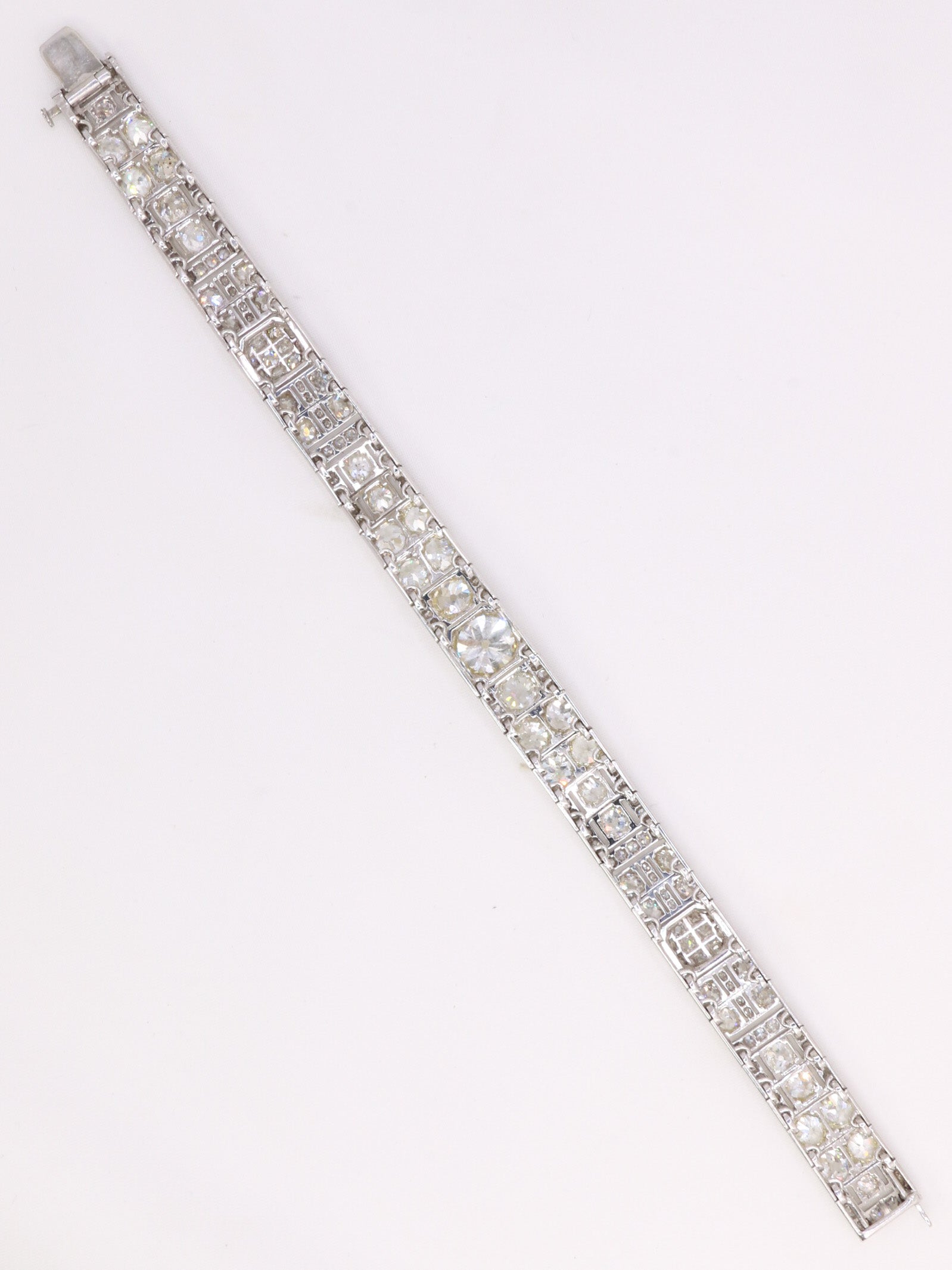 Bracelet Art-Déco or blanc platine diamants