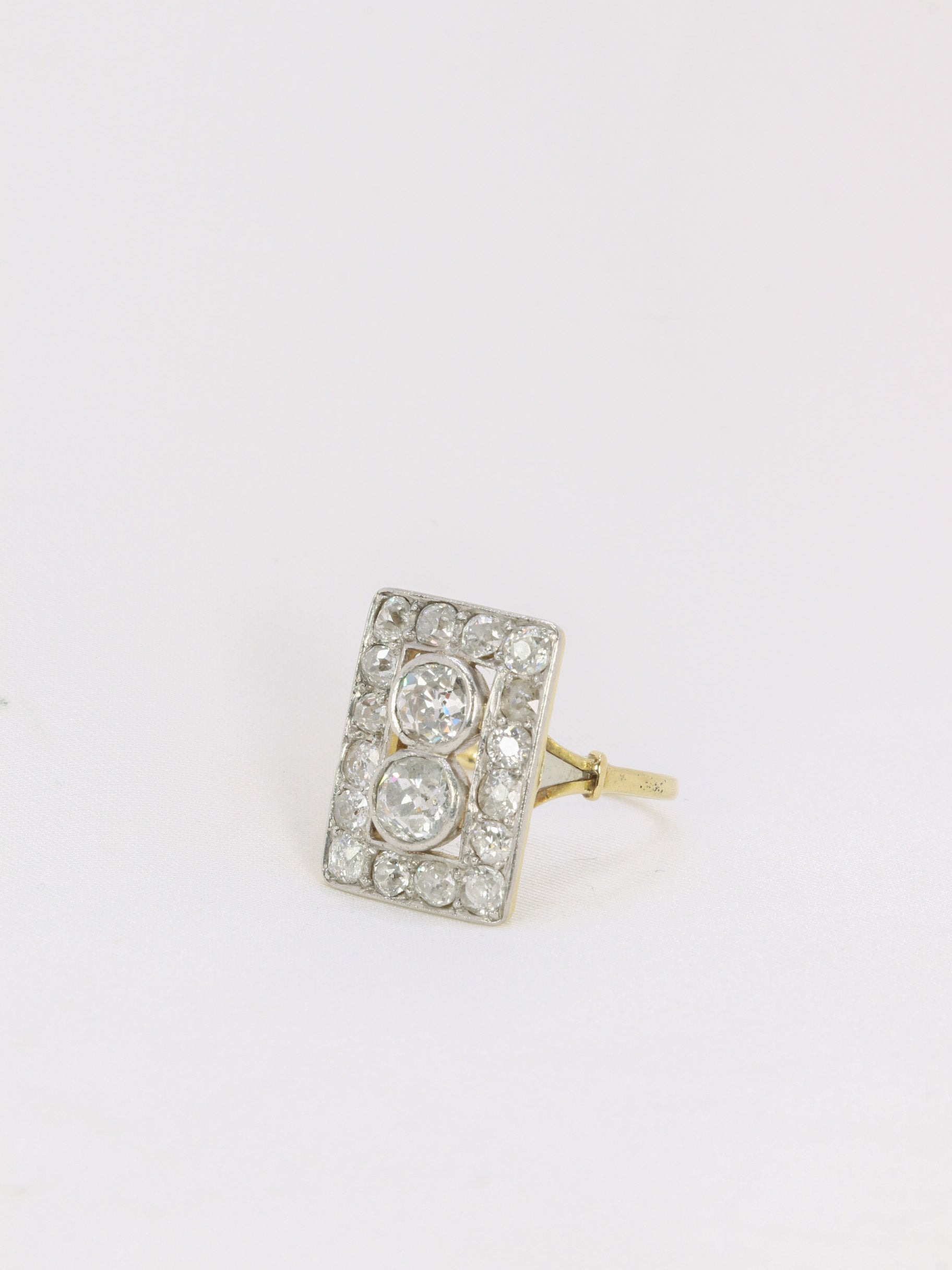 Art-Deco plaque ring in gold, platinum and old-cut diamonds