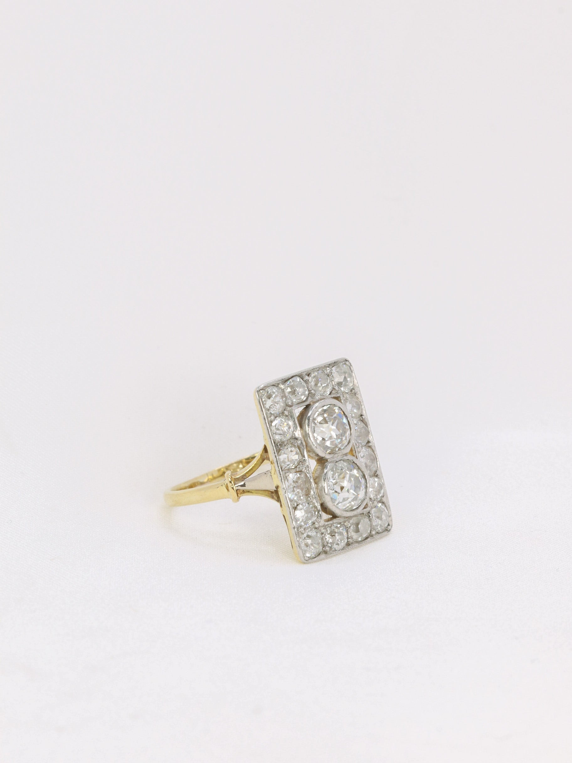 Art-Deco plaque ring in gold, platinum and old-cut diamonds