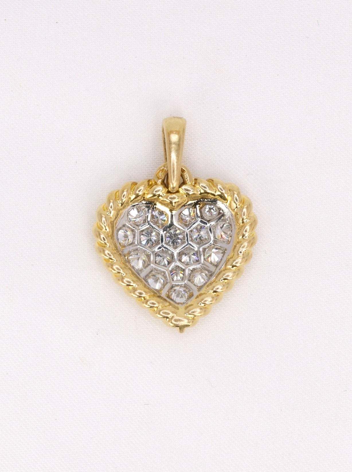 Pendentif coeur vintage diamants