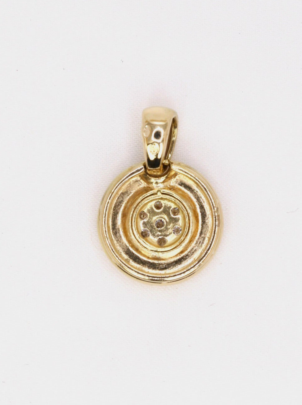 Pendentif or jaune vintage diamants taille moderne