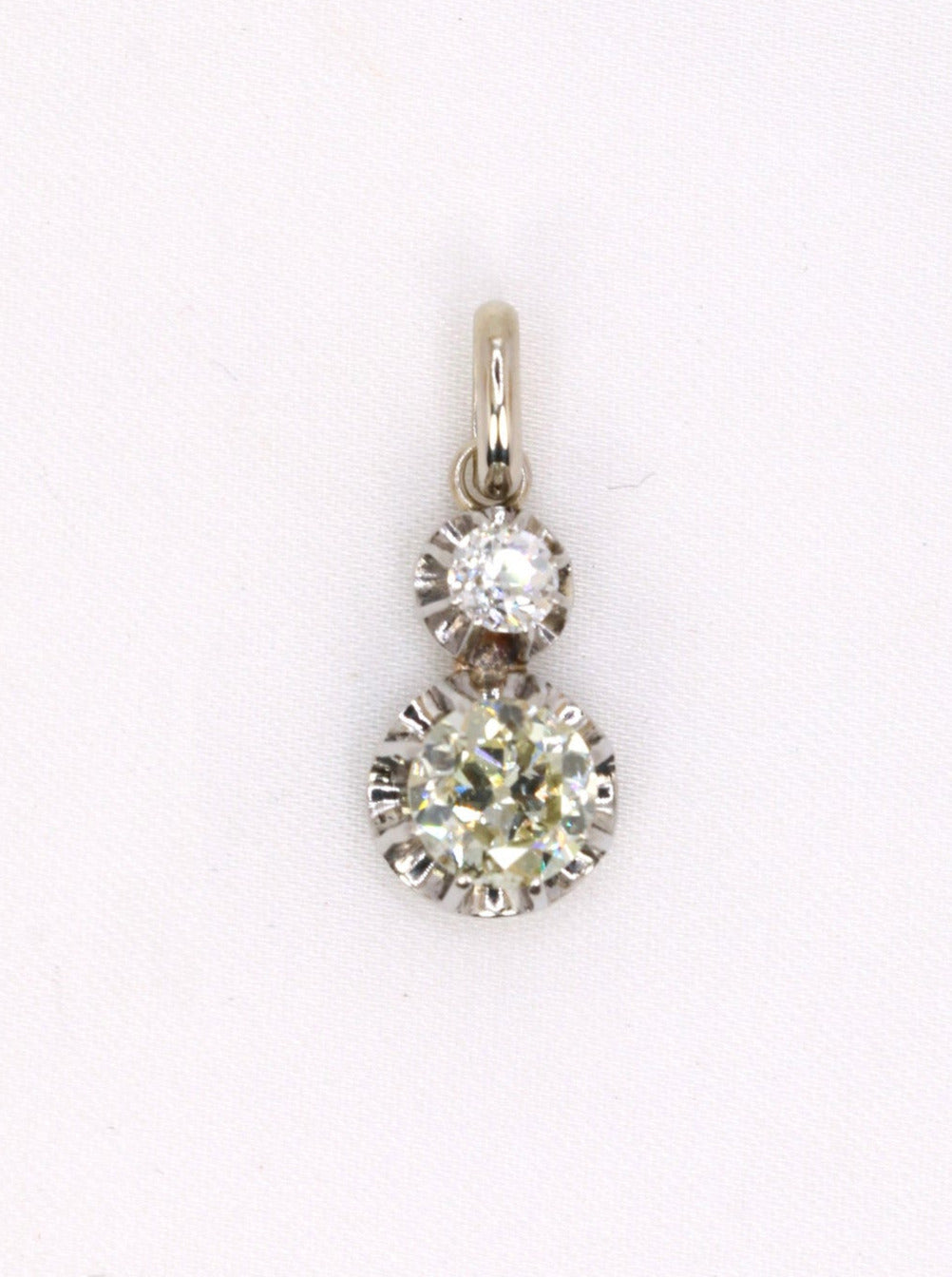 Pendentif platine diamants taille ancienne 0,79 ct