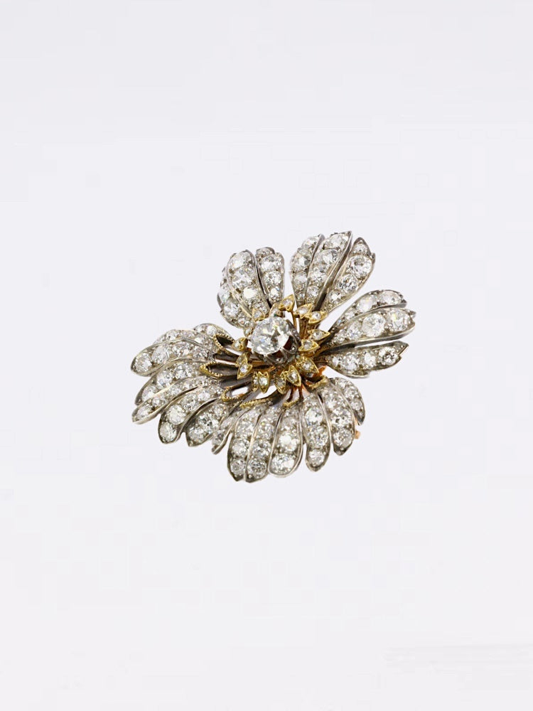 Broche églantine ancienne or argent diamants