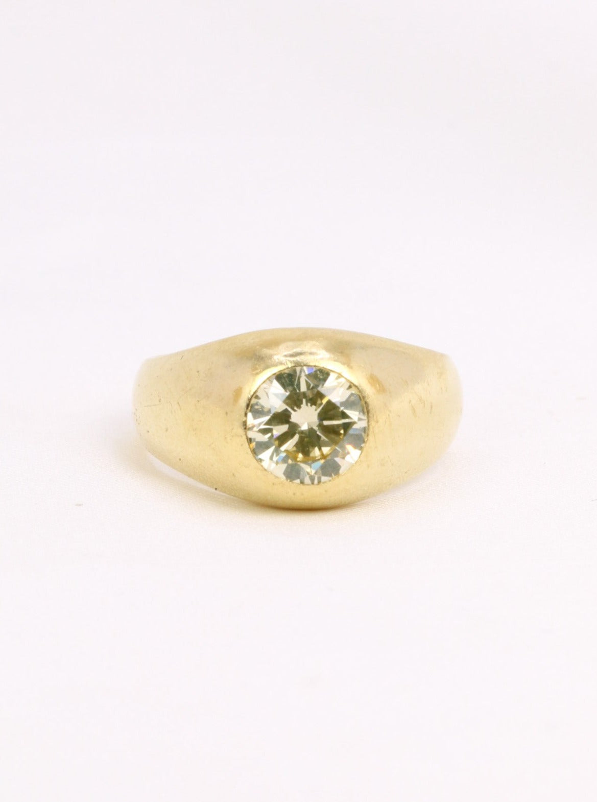 Bague jonc or diamant champagne