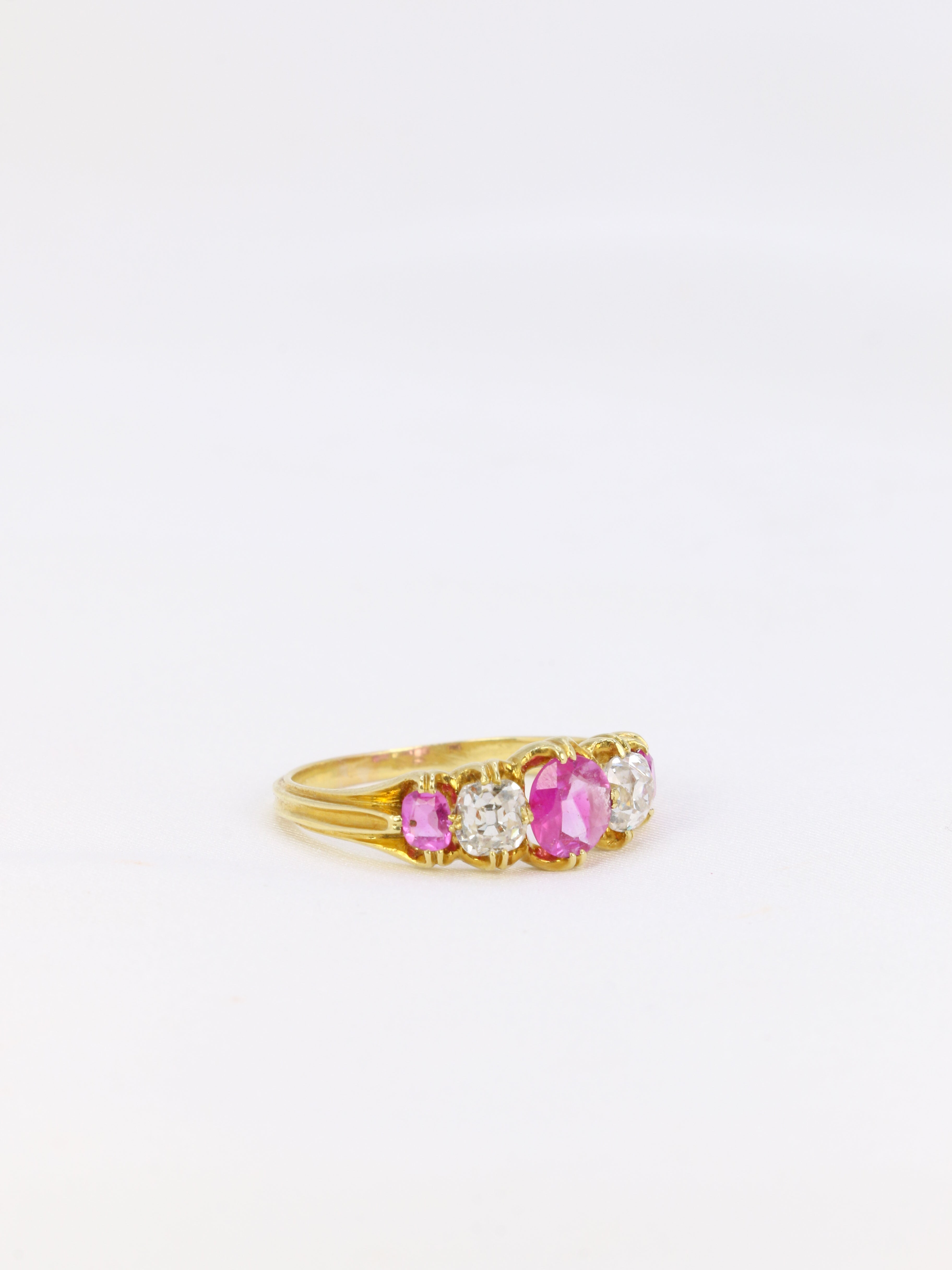 Yellow gold garter ring, pink sapphires and old-cut diamonds