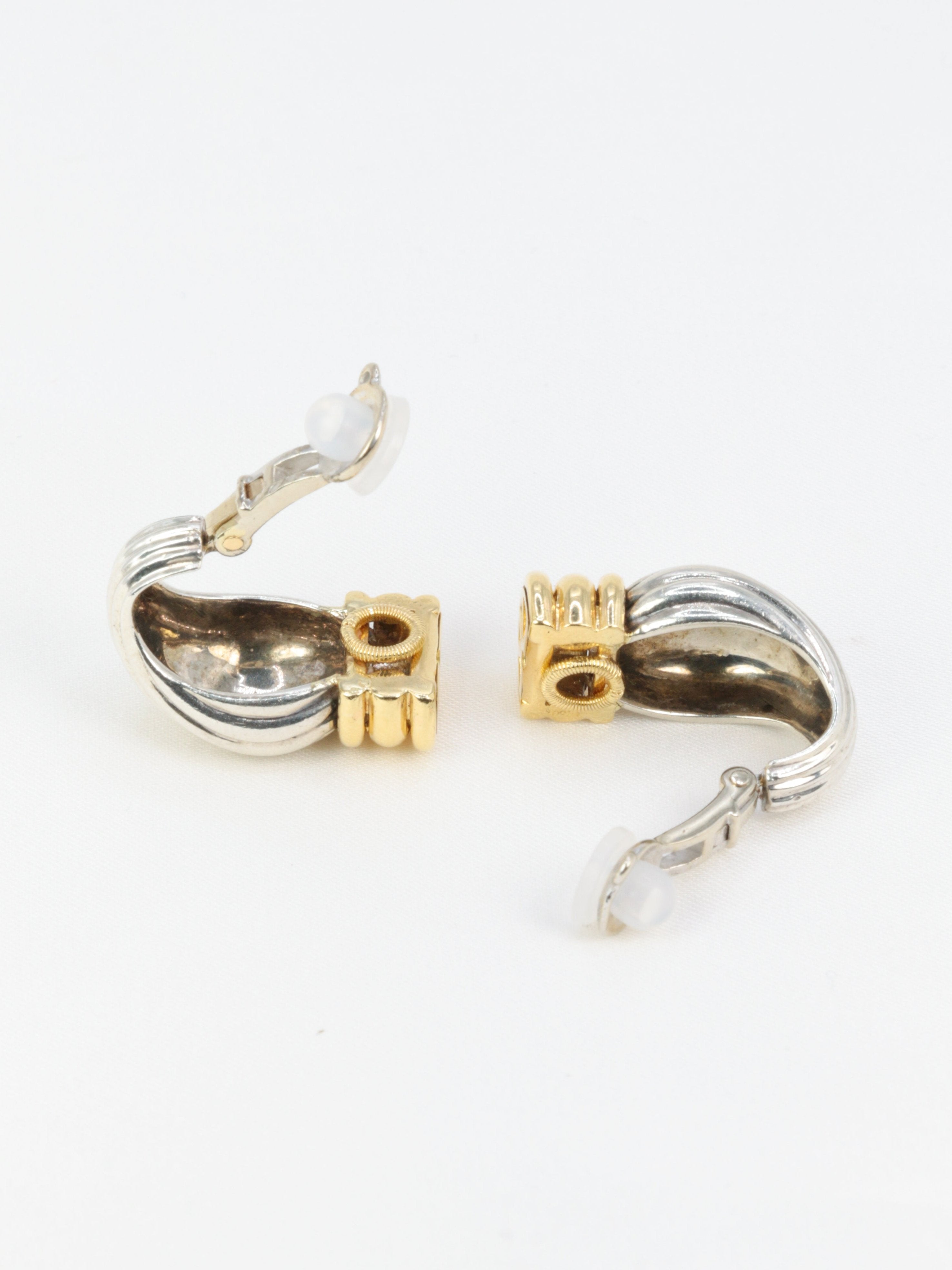 Boucles d’oreilles vintage OJ PERRIN en or et argent