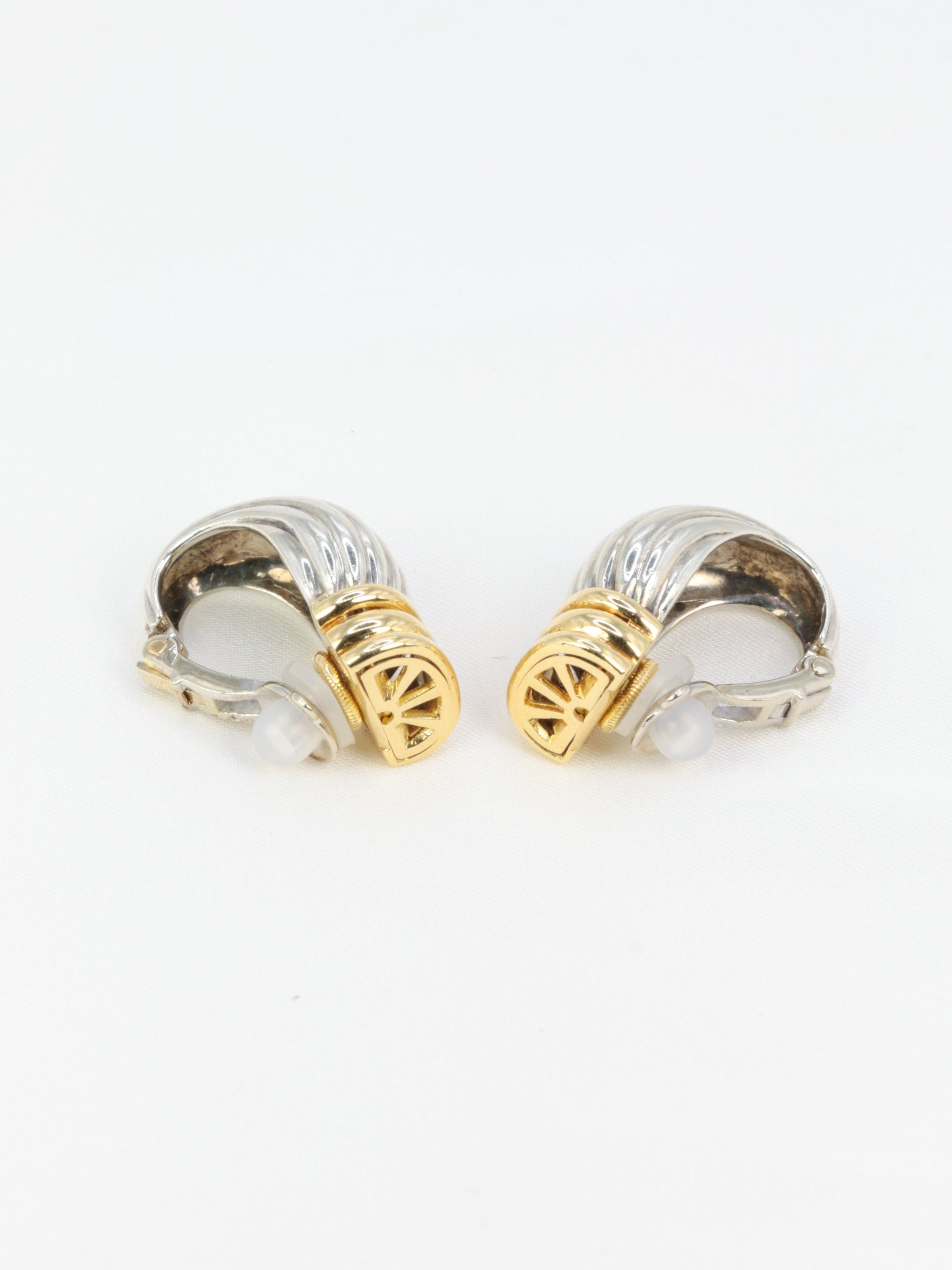 Boucles d’oreilles vintage OJ PERRIN en or et argent