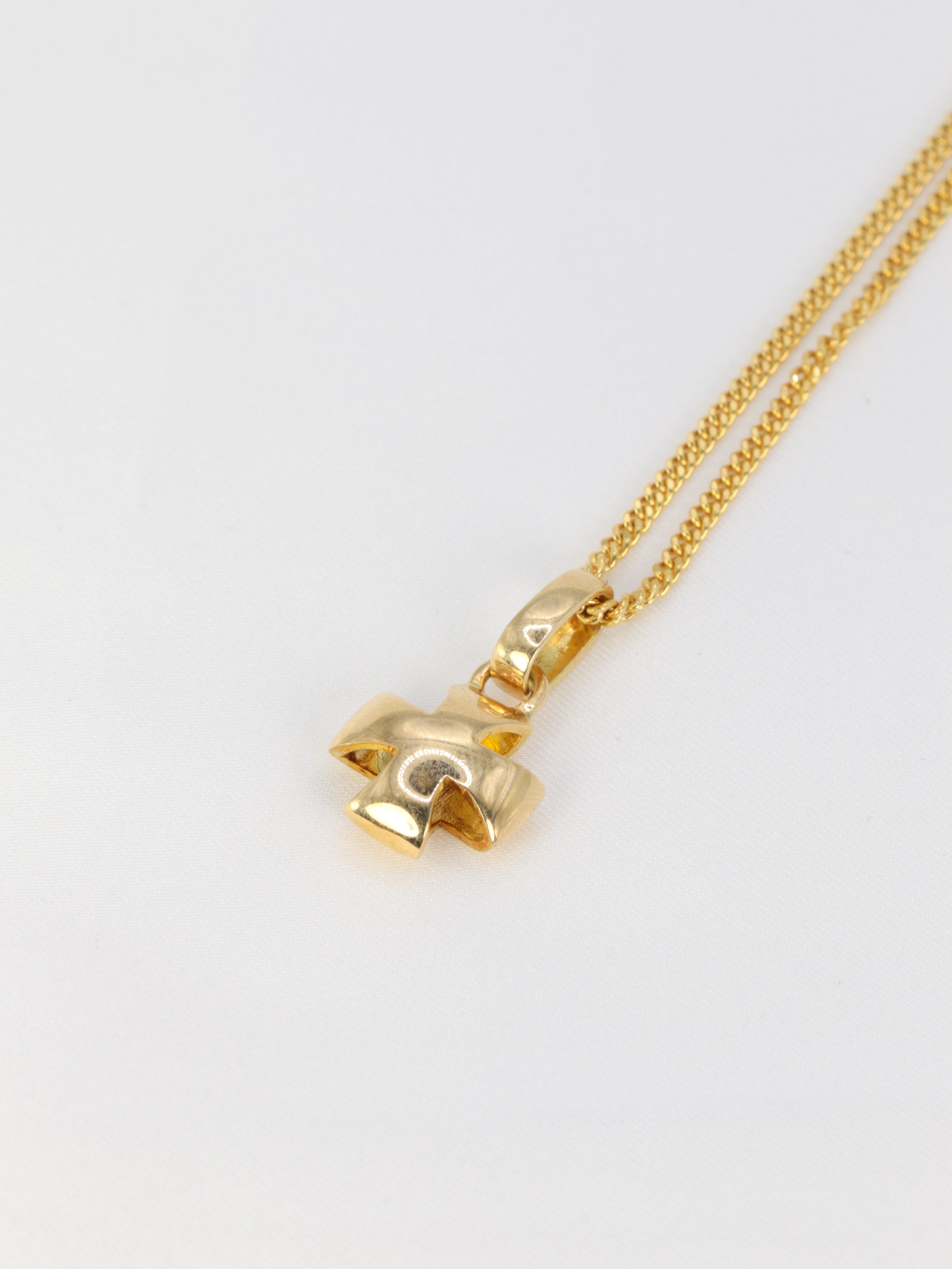 LALAOUNIS Cross chain and pendant in yellow gold