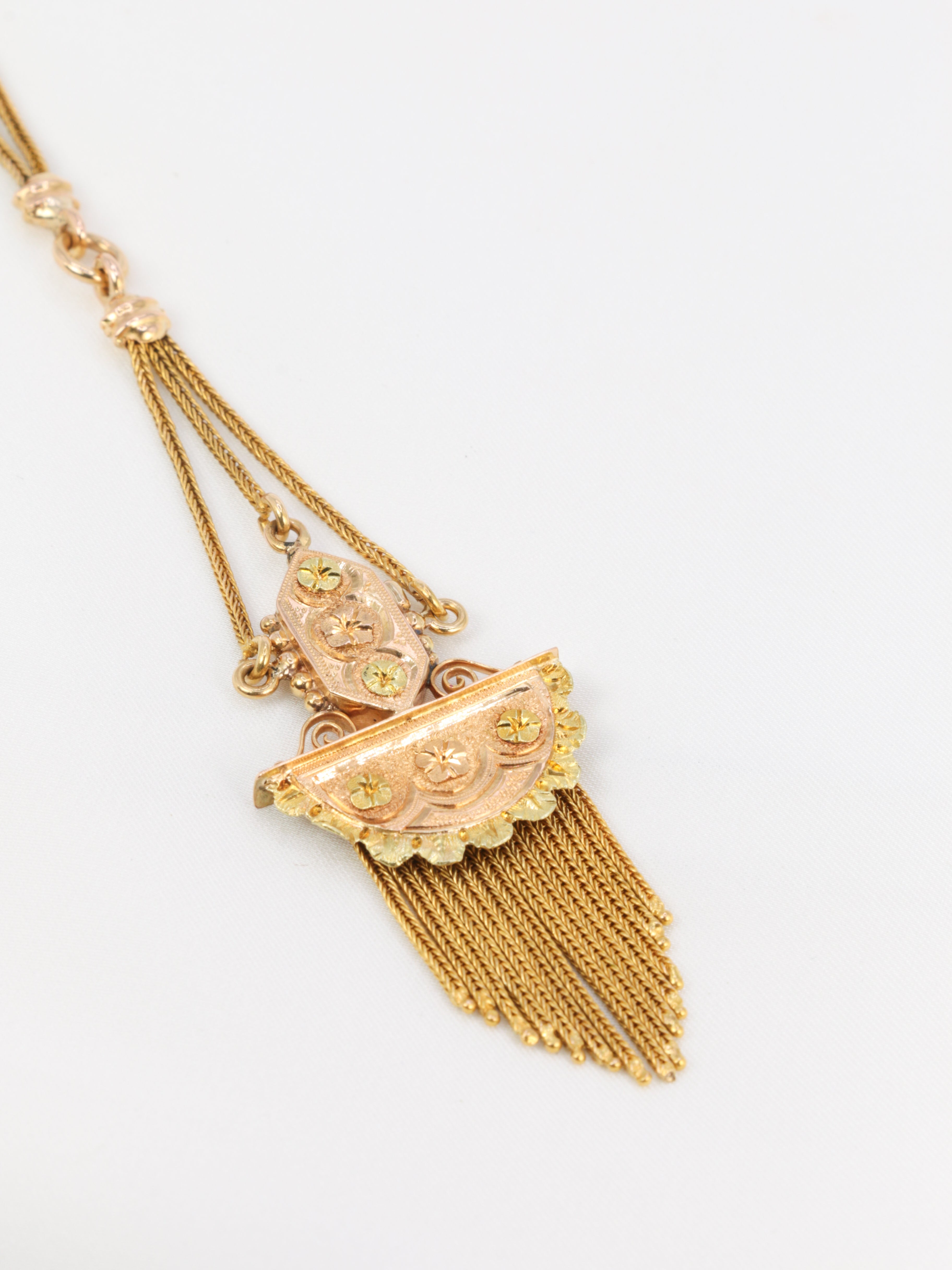 Napoleon III fringe necklace in yellow and rose gold