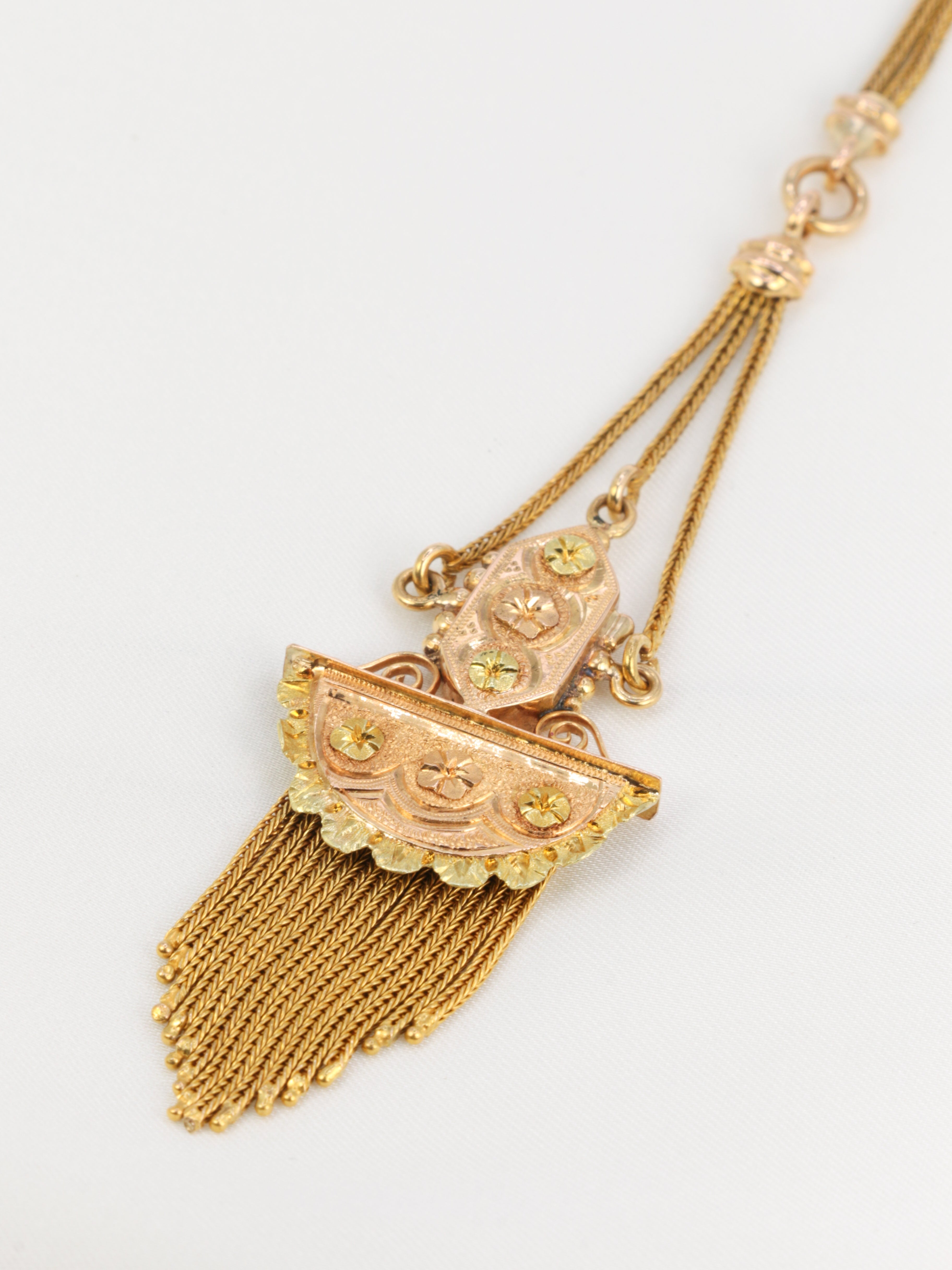 Napoleon III fringe necklace in yellow and rose gold