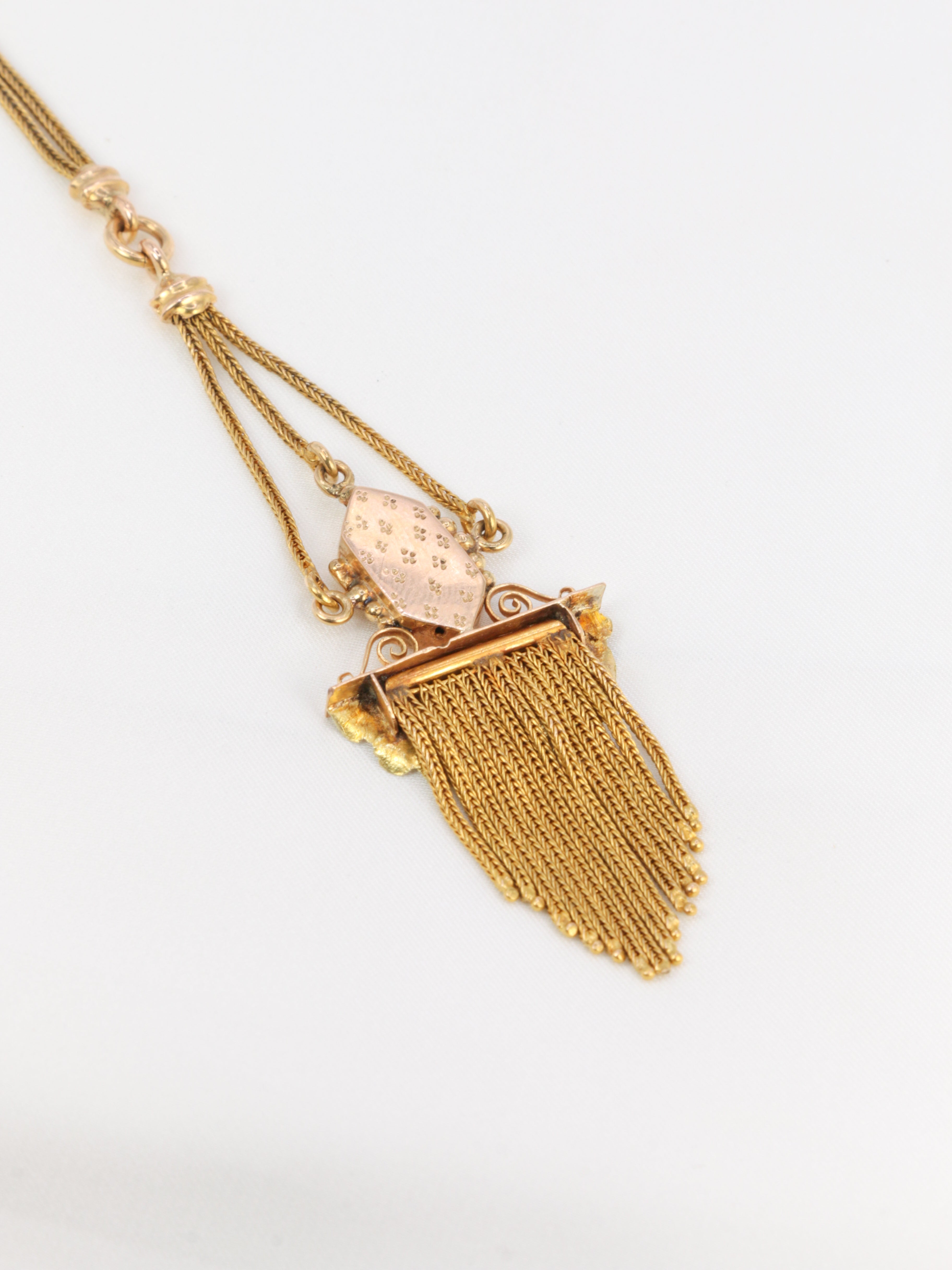 Napoleon III fringe necklace in yellow and rose gold