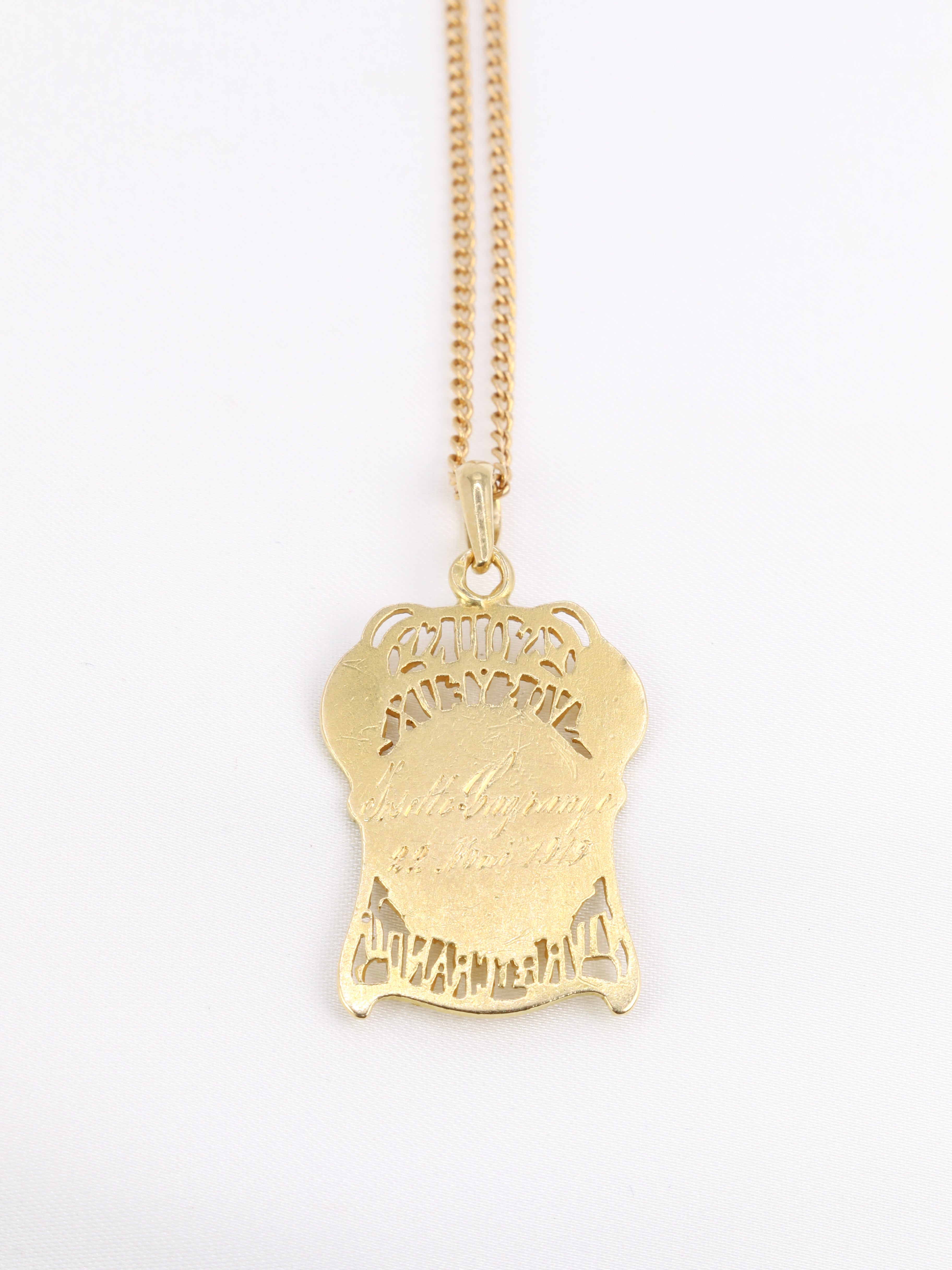 Art Nouveau medal in yellow gold, Before your eyes, live and grow