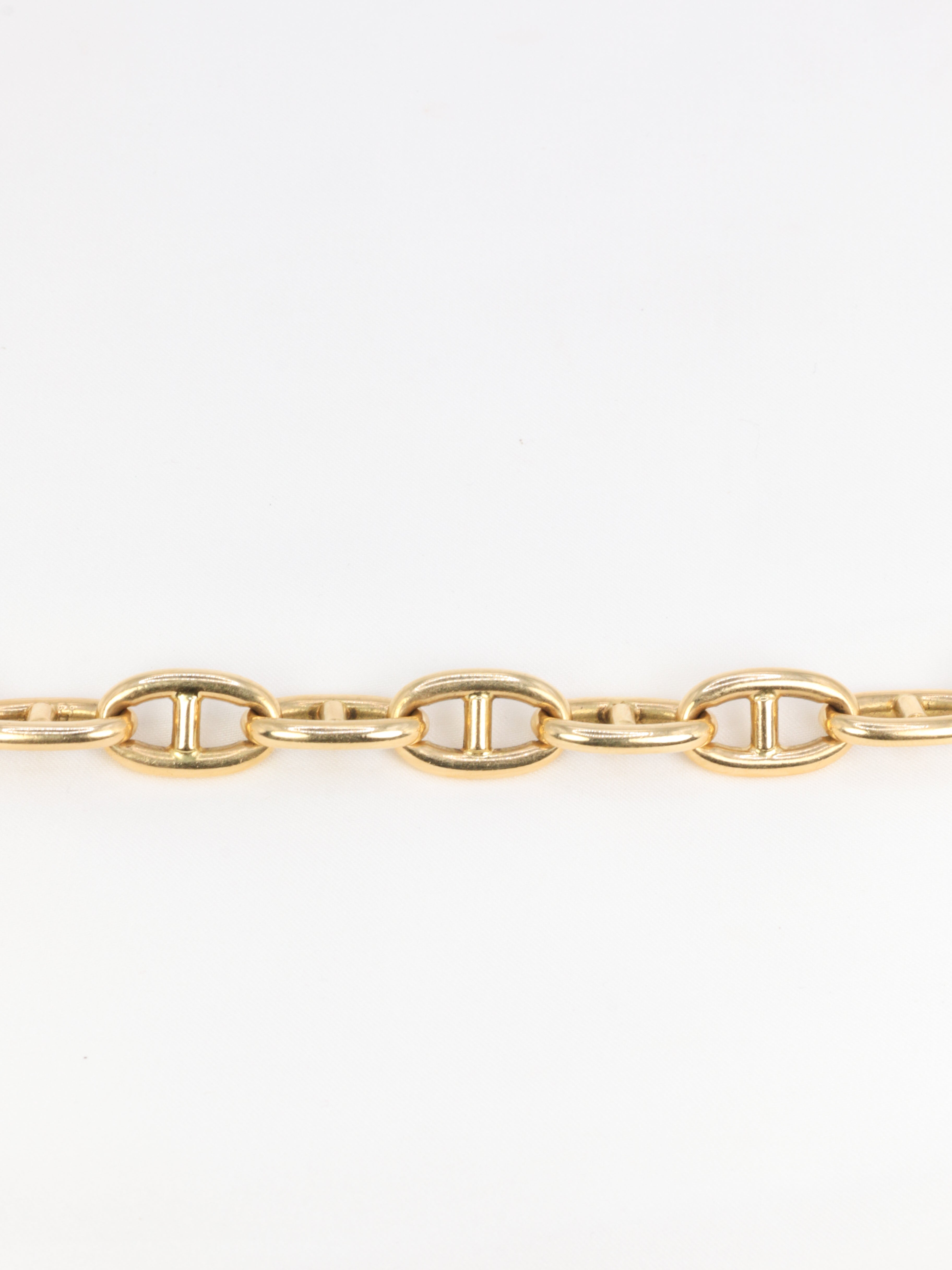 Vintage anchor chain link bracelet in yellow gold