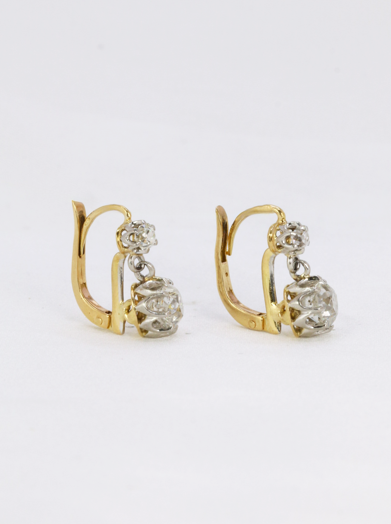 Dormeuses or diamants taille ancienne 2,4 ct