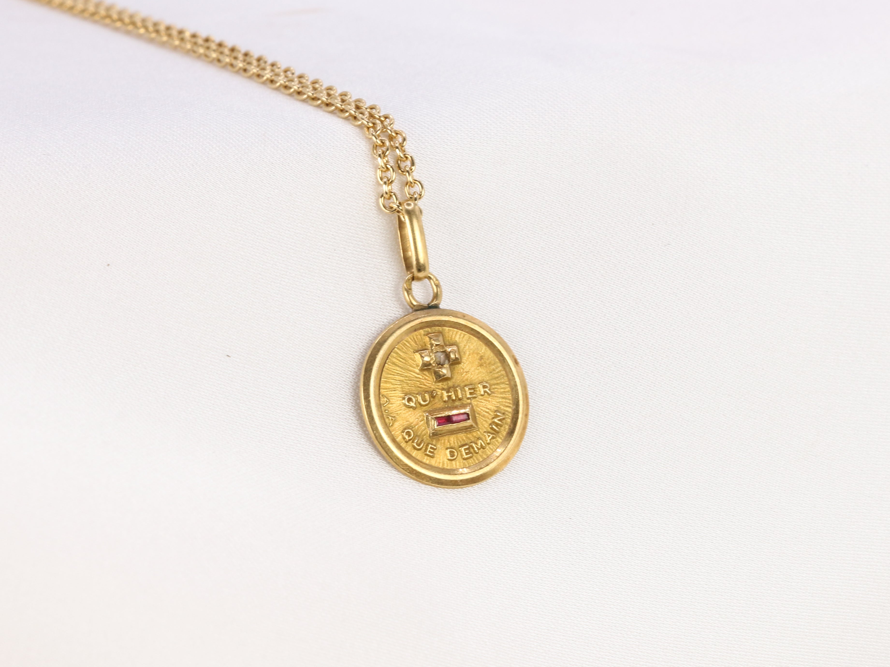 Small love medal in yellow gold, More than yesterday less than tomorrow, A.Augis - ca 1950