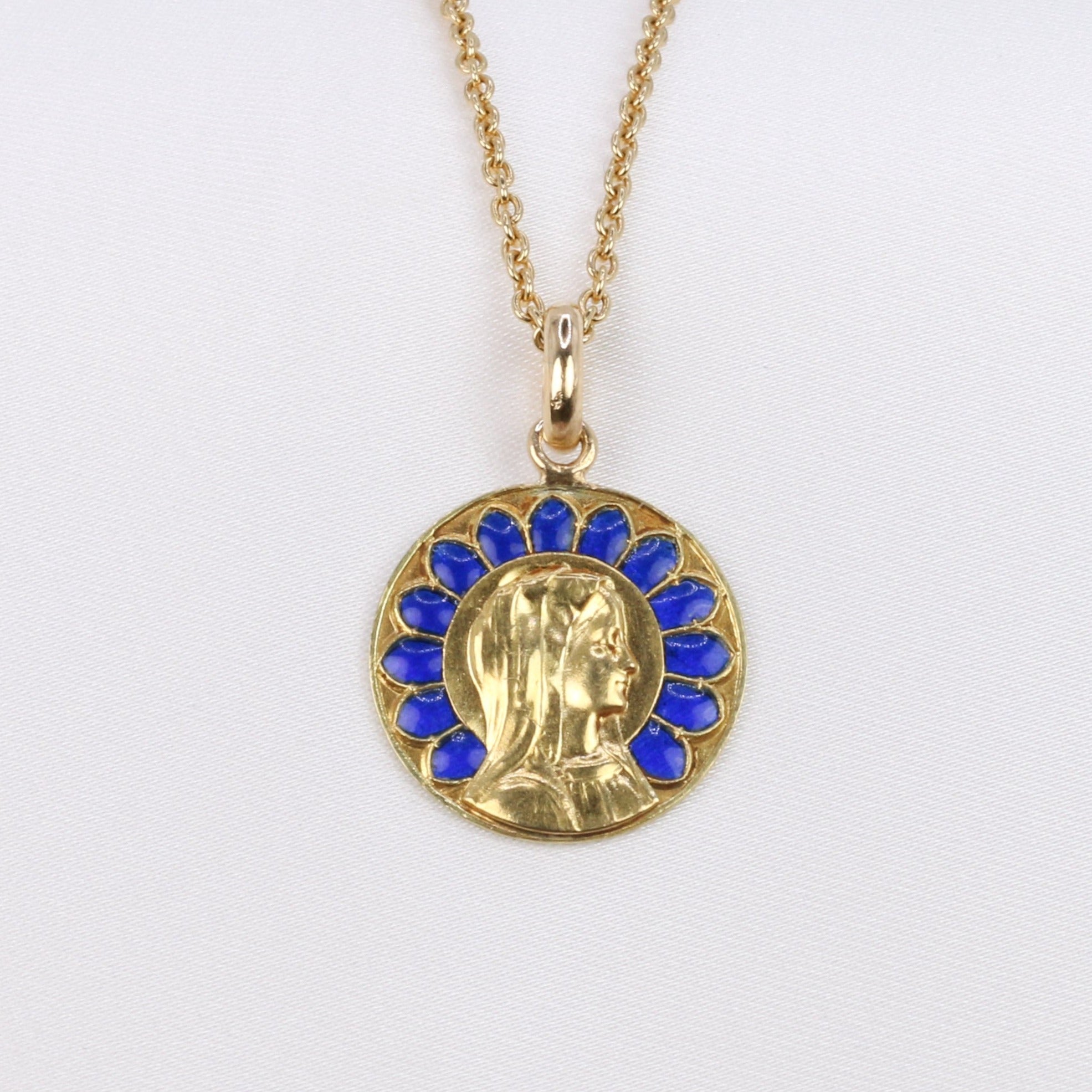 Art Nouveau Fréderic de Vernon medal in gold and blue plique-à-jour enamel