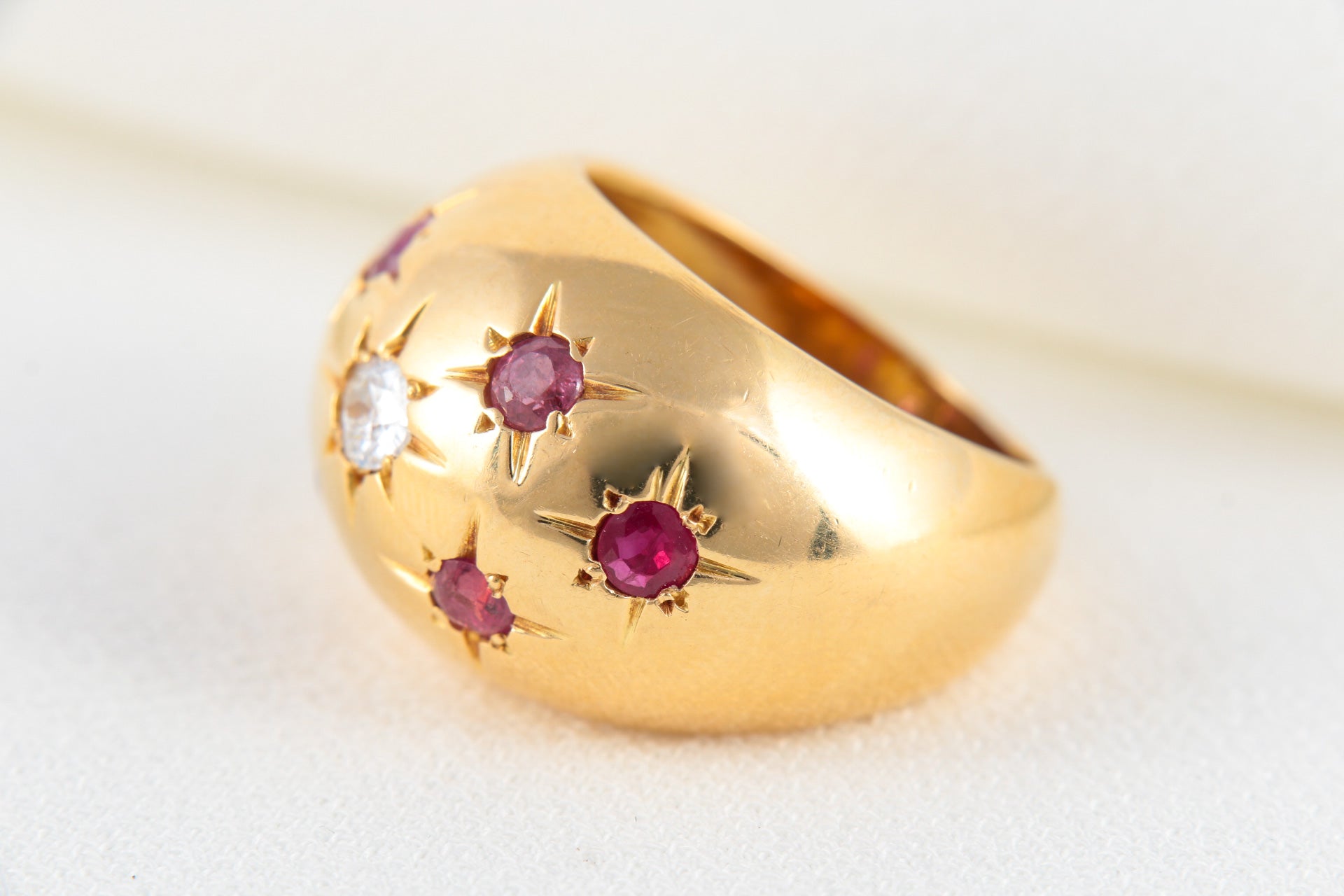 Ball Ring in Gold, Ruby and Old Cut Diamond