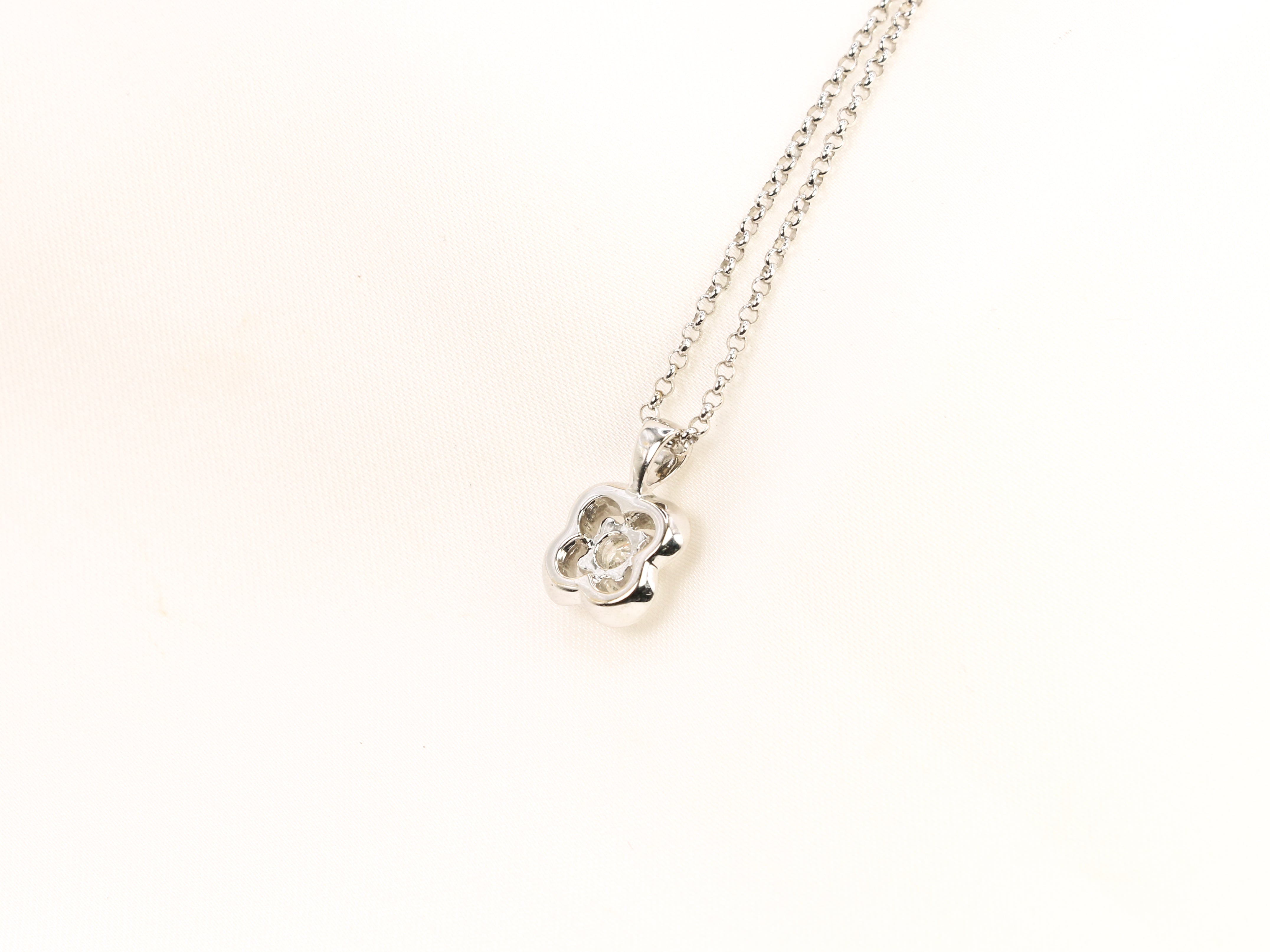 Mauboussin Chance of Love n°2 necklace in white gold