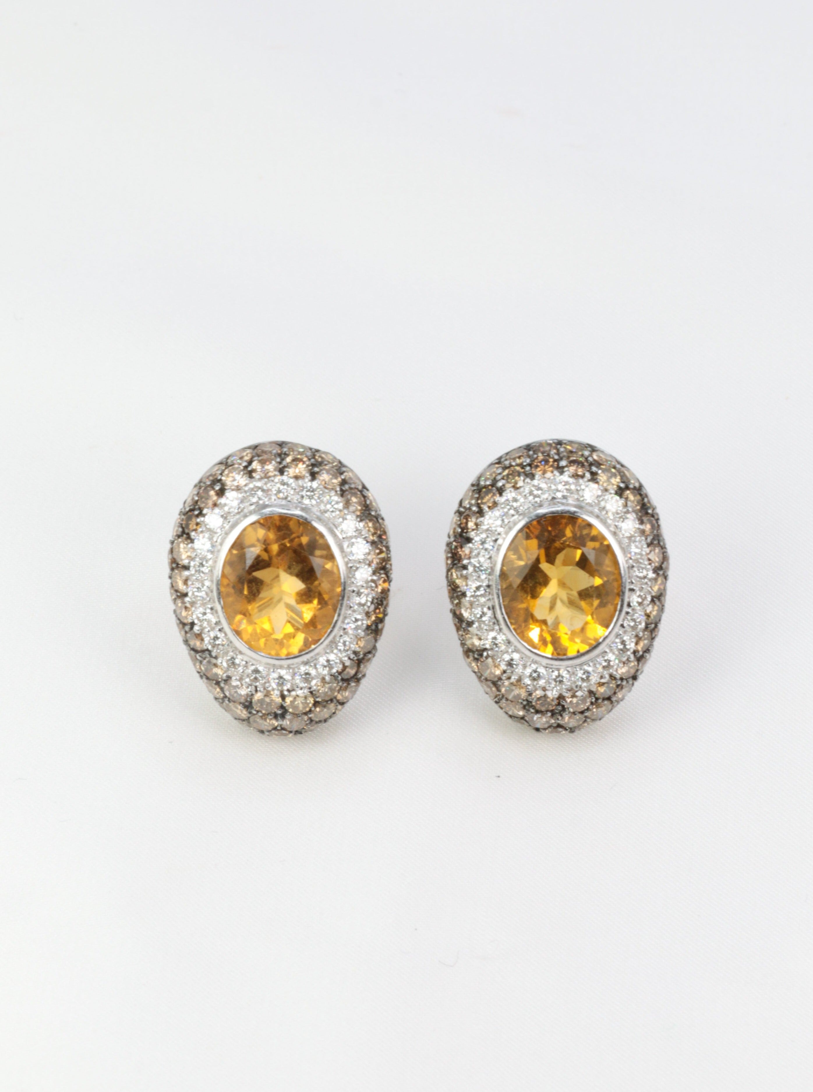 Clips d’oreilles vintage en or, citrines, diamants blancs et champagne