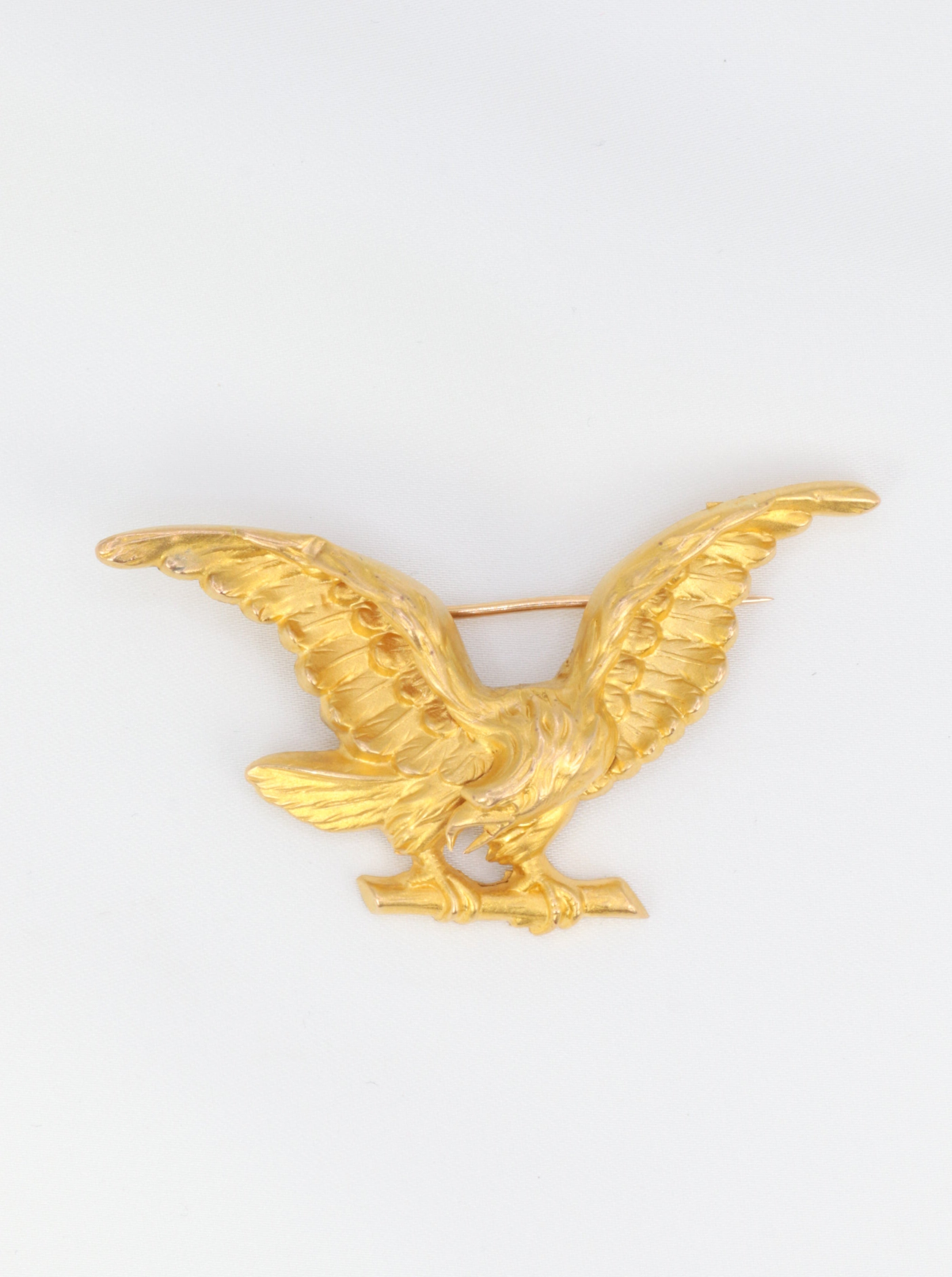 Royal Eagle Brooch in Gold - Late 19th century