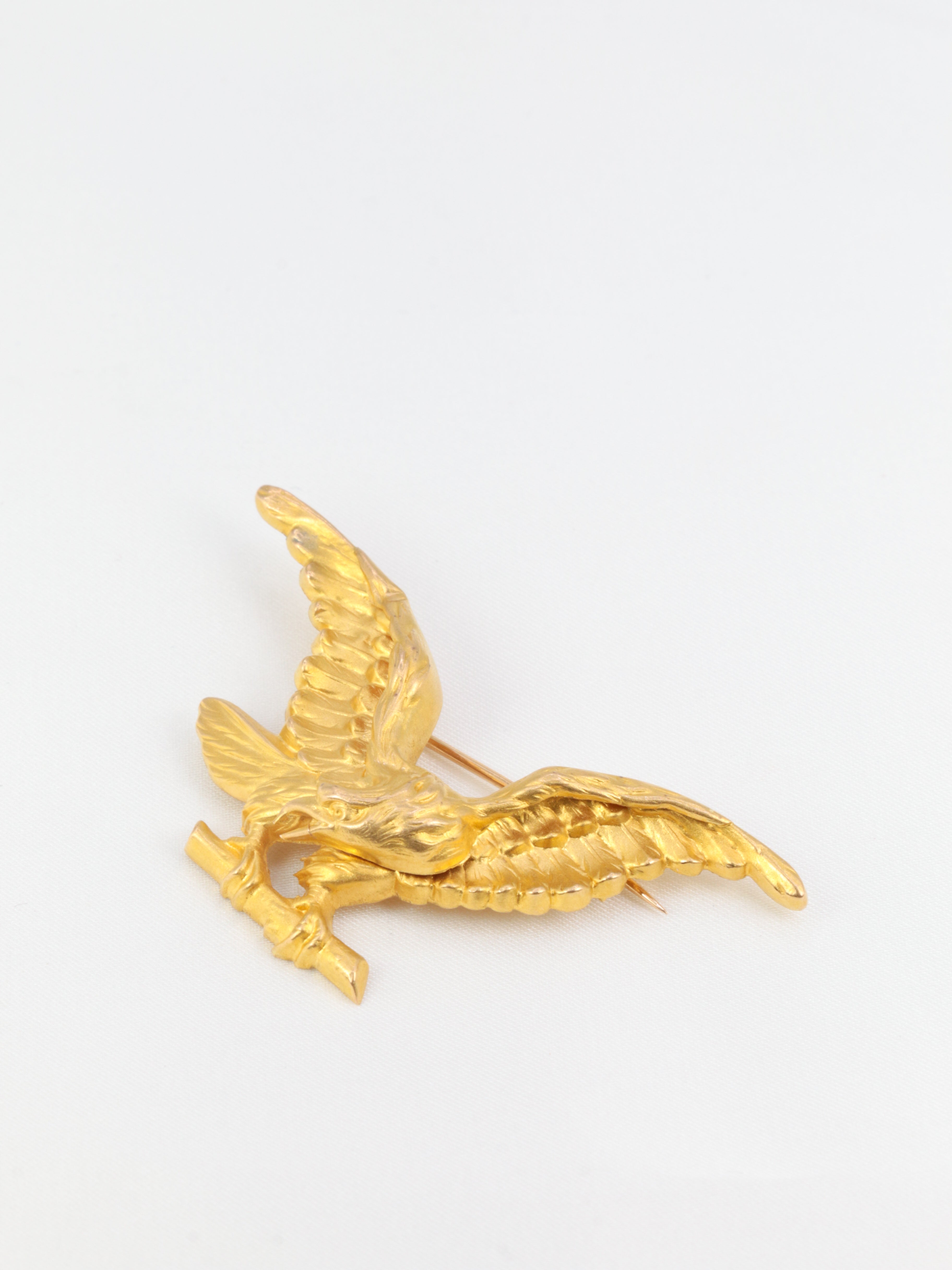 Royal Eagle Brooch in Gold - Late 19th century