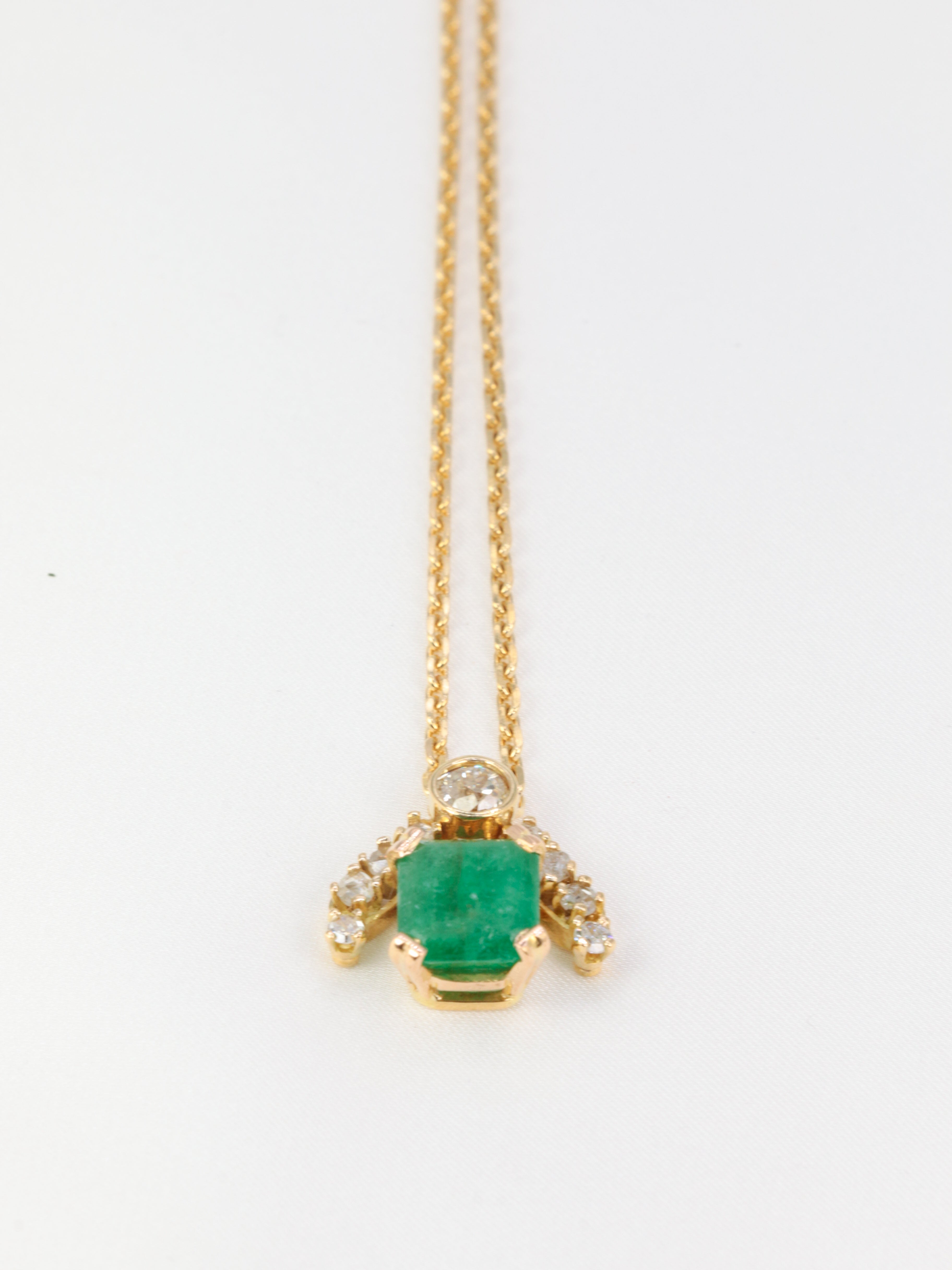 Vintage gold, emerald and diamond necklace