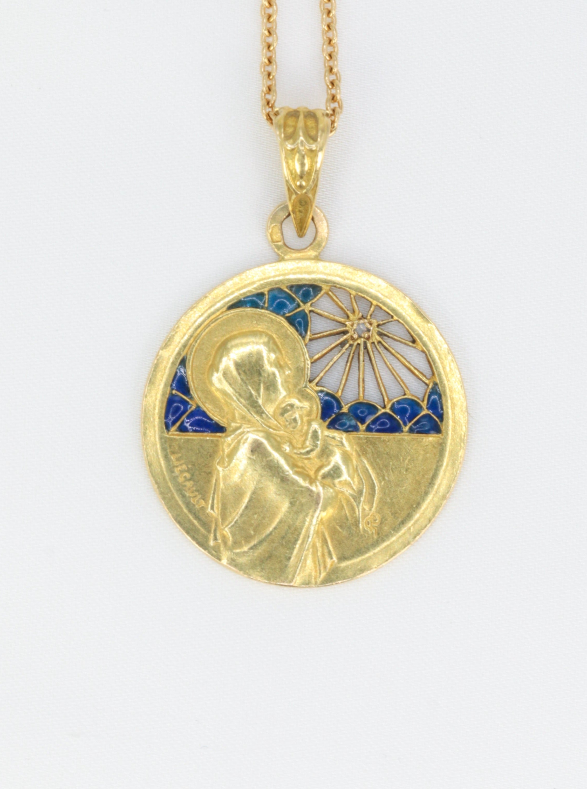 Art Nouveau Liegault medal in gold, diamond and enamel plique à jour