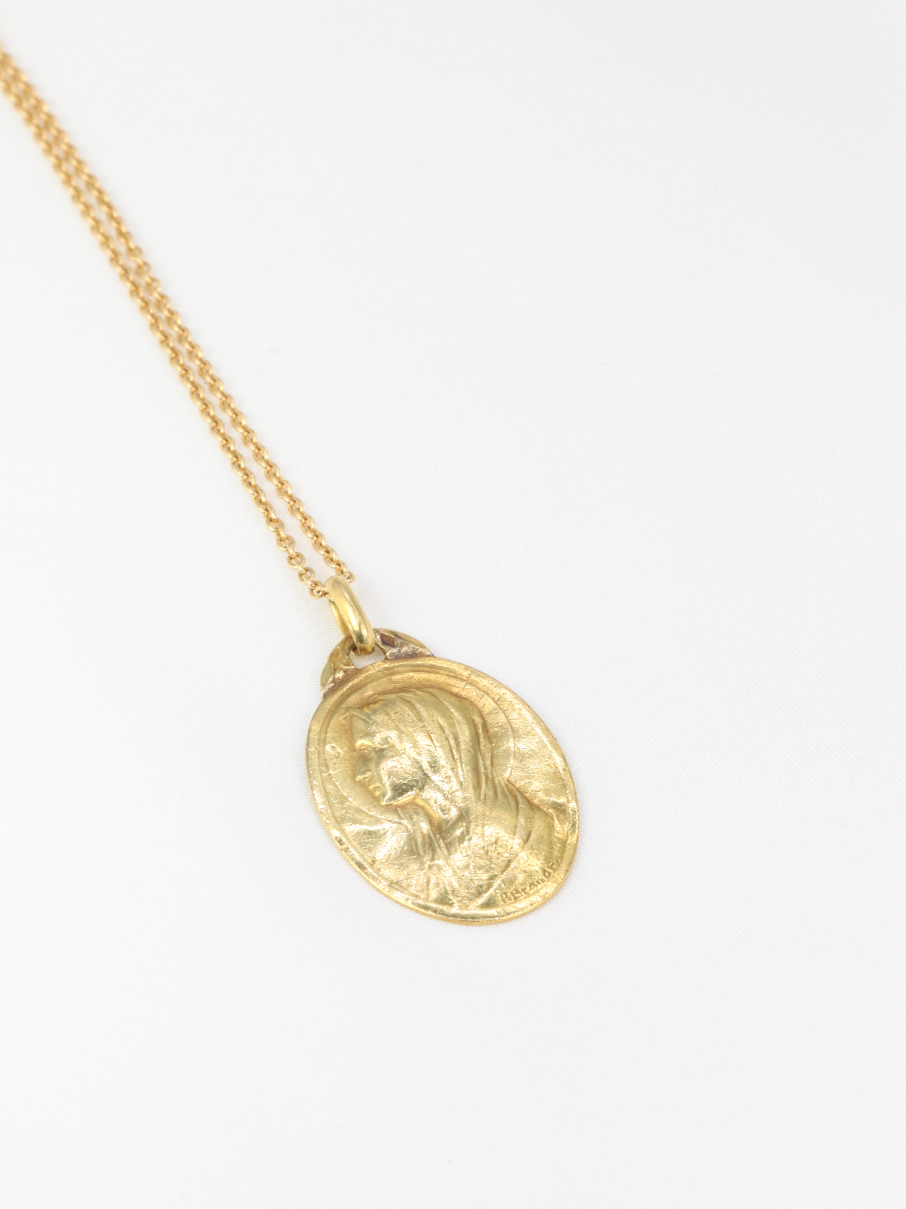 PAUL BRANDT Old gold medal depicting the virgin