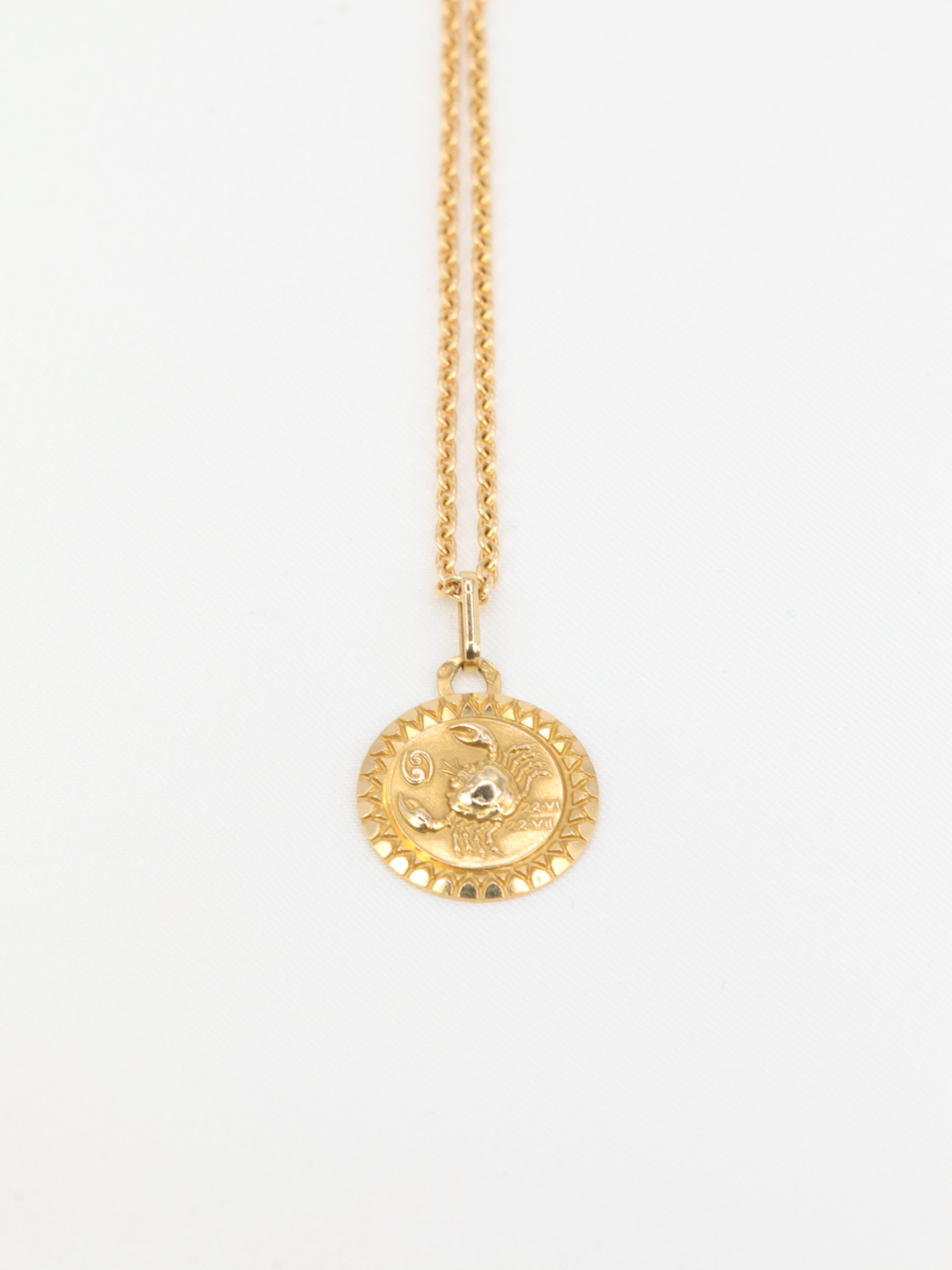 Vintage Yellow Gold Cancer Zodiac Sign Medal